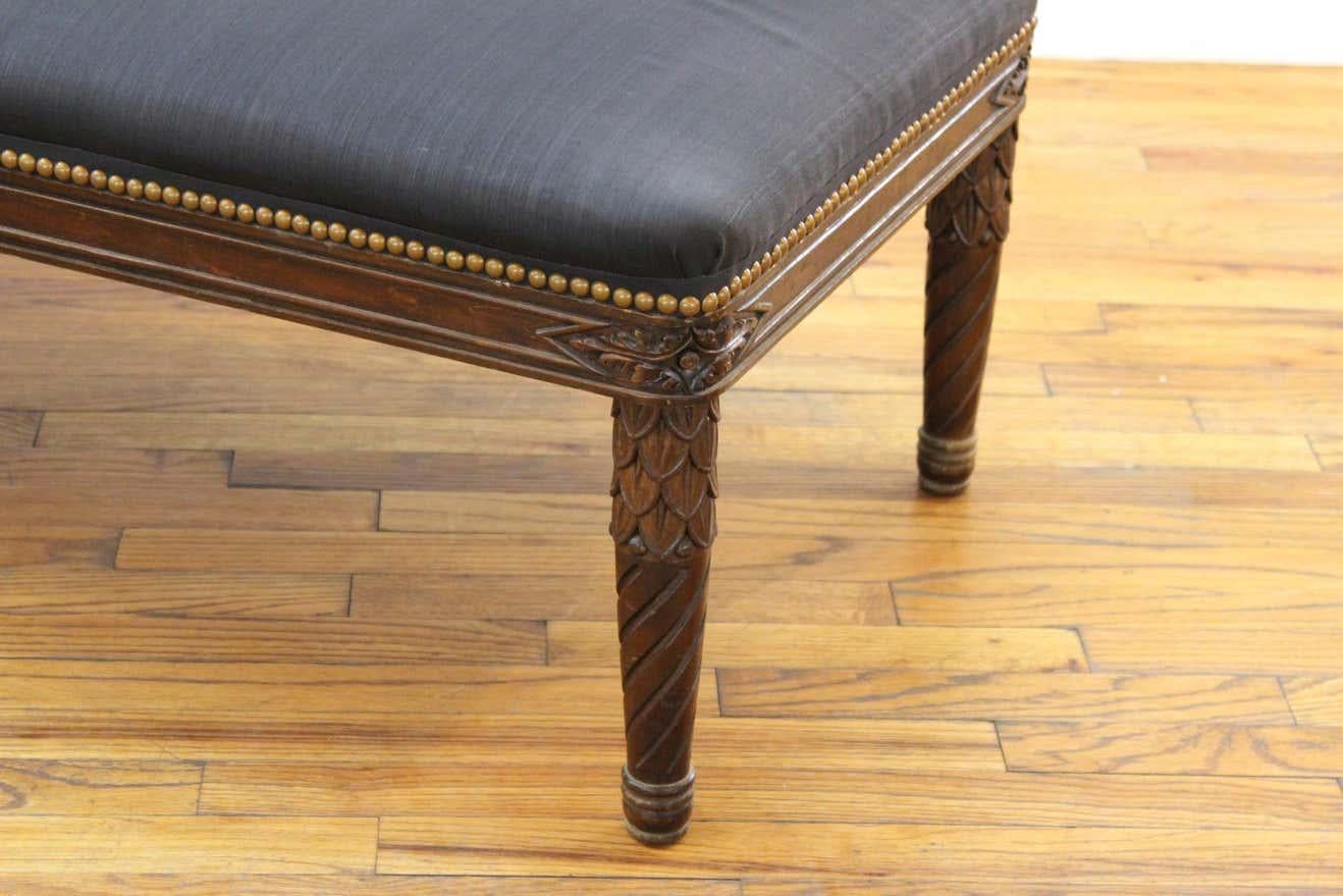 Victorian Gothic Revival Carved Wood Banquette Ottoman In Good Condition For Sale In New York, NY