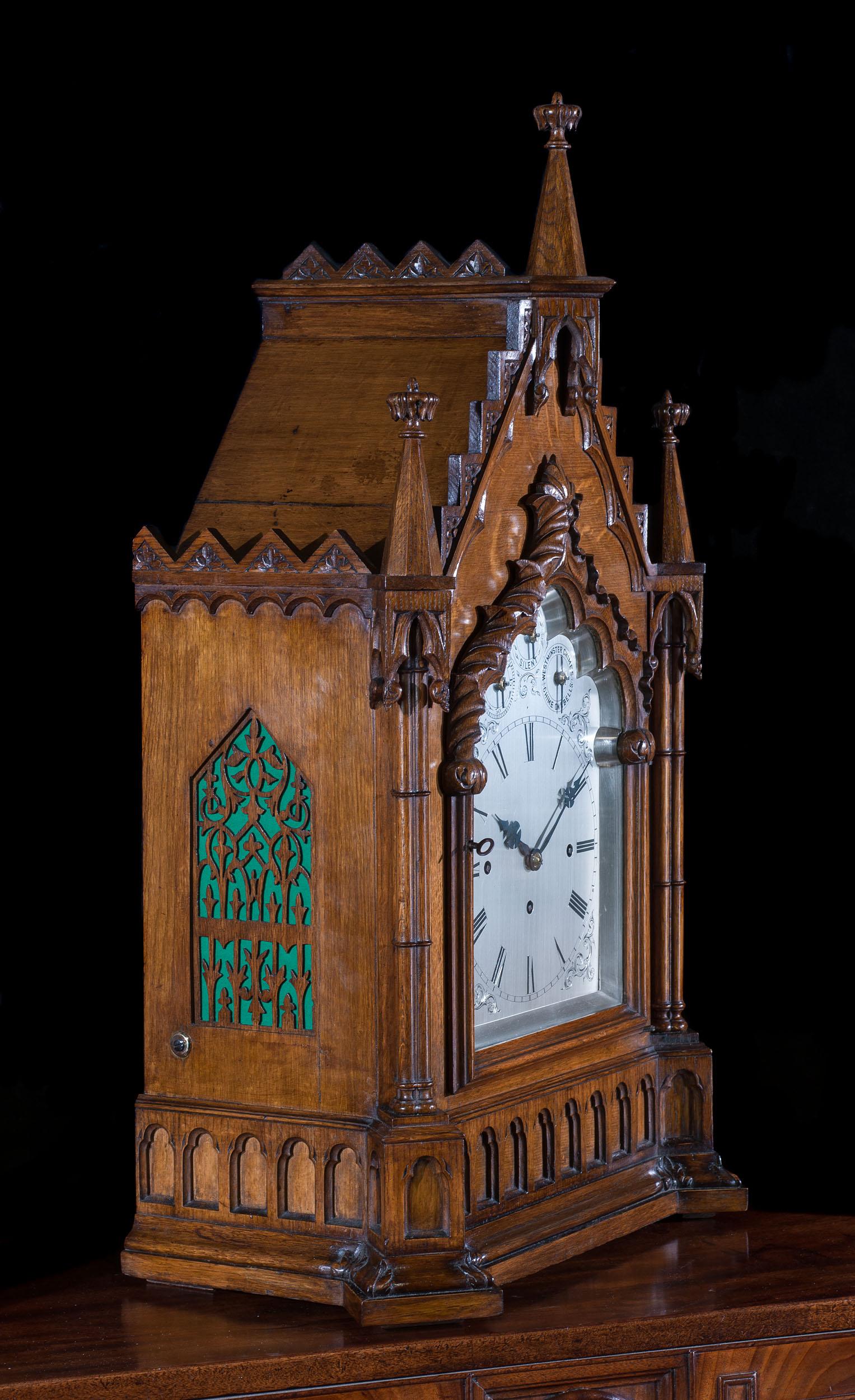 Victorian Gothic Revival Oak Clock  In Good Condition In London, GB