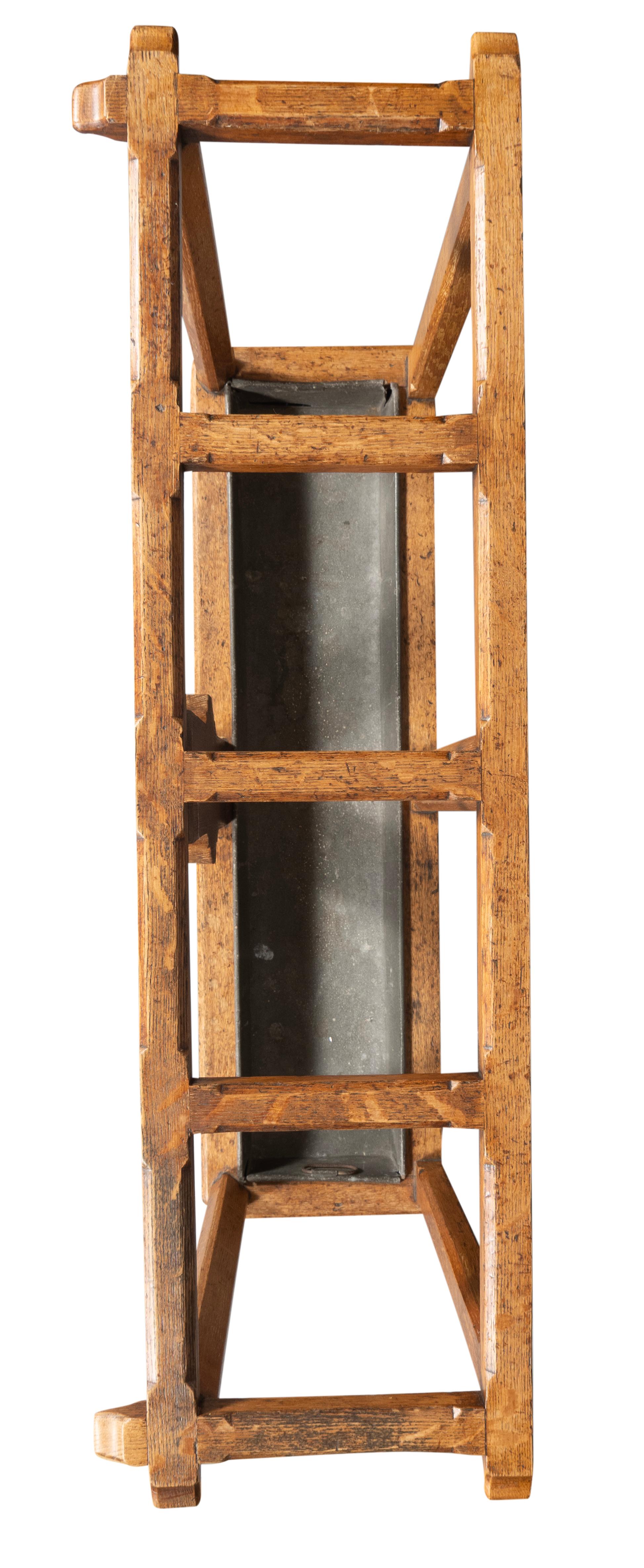 Quercia Portaombrelli vittoriano in stile gotico-revival in Oak in vendita
