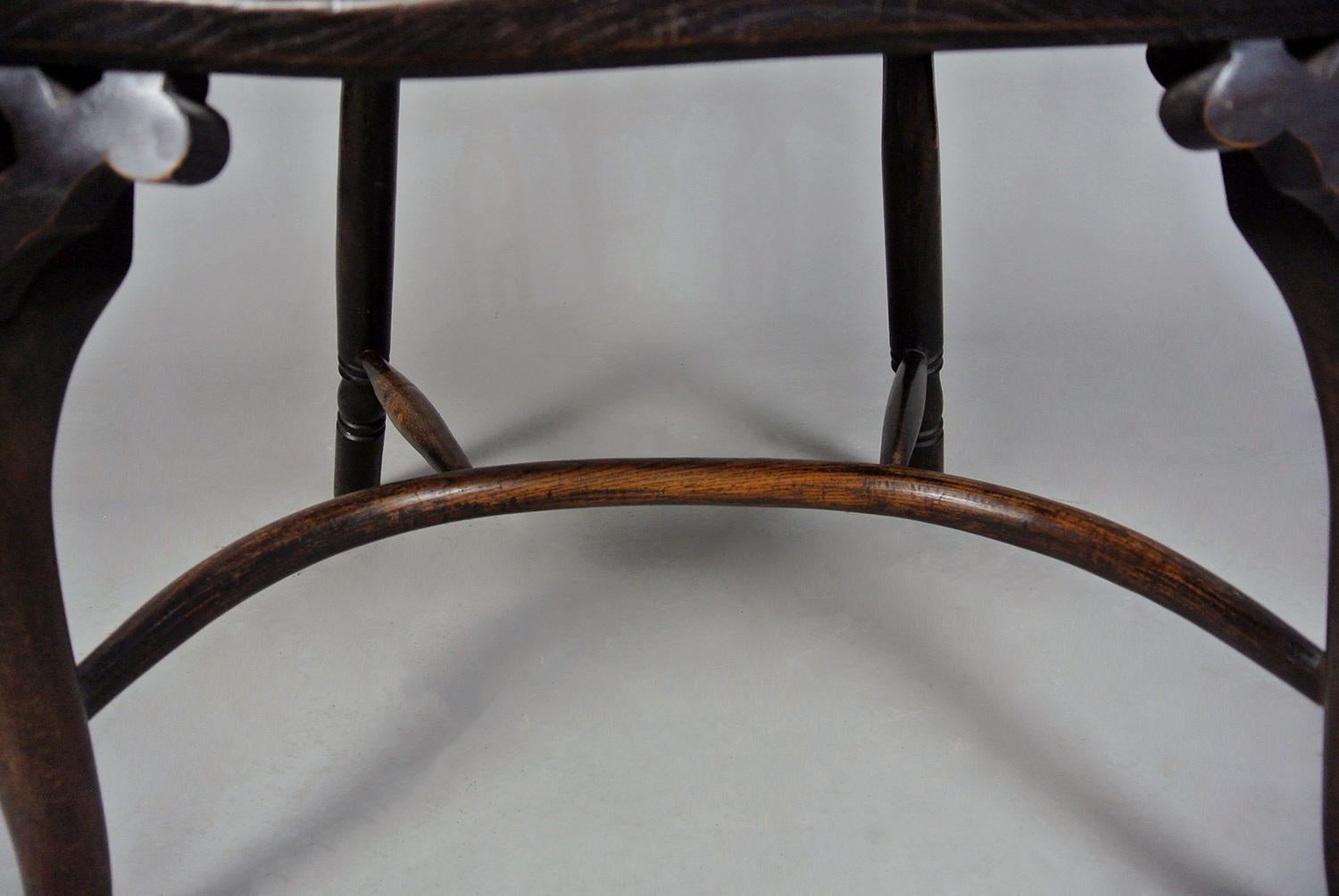Fauteuil Victorien Gothique 
