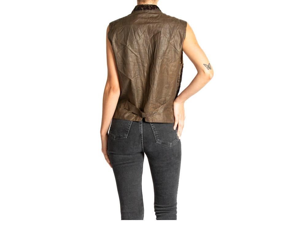 Victorian Green & Brown Silk Velvet Jacquard Men’S 1850S Vest For Sale 2