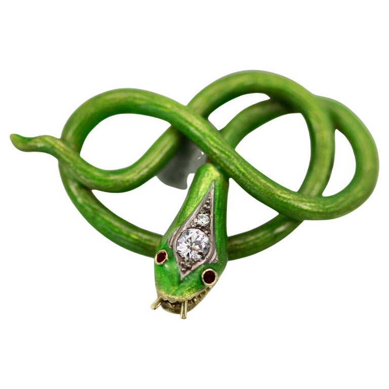 Victorian Green Enamel Snake Pendant 18K For Sale