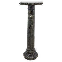 Pedestal Serpentino Verde Victoriano