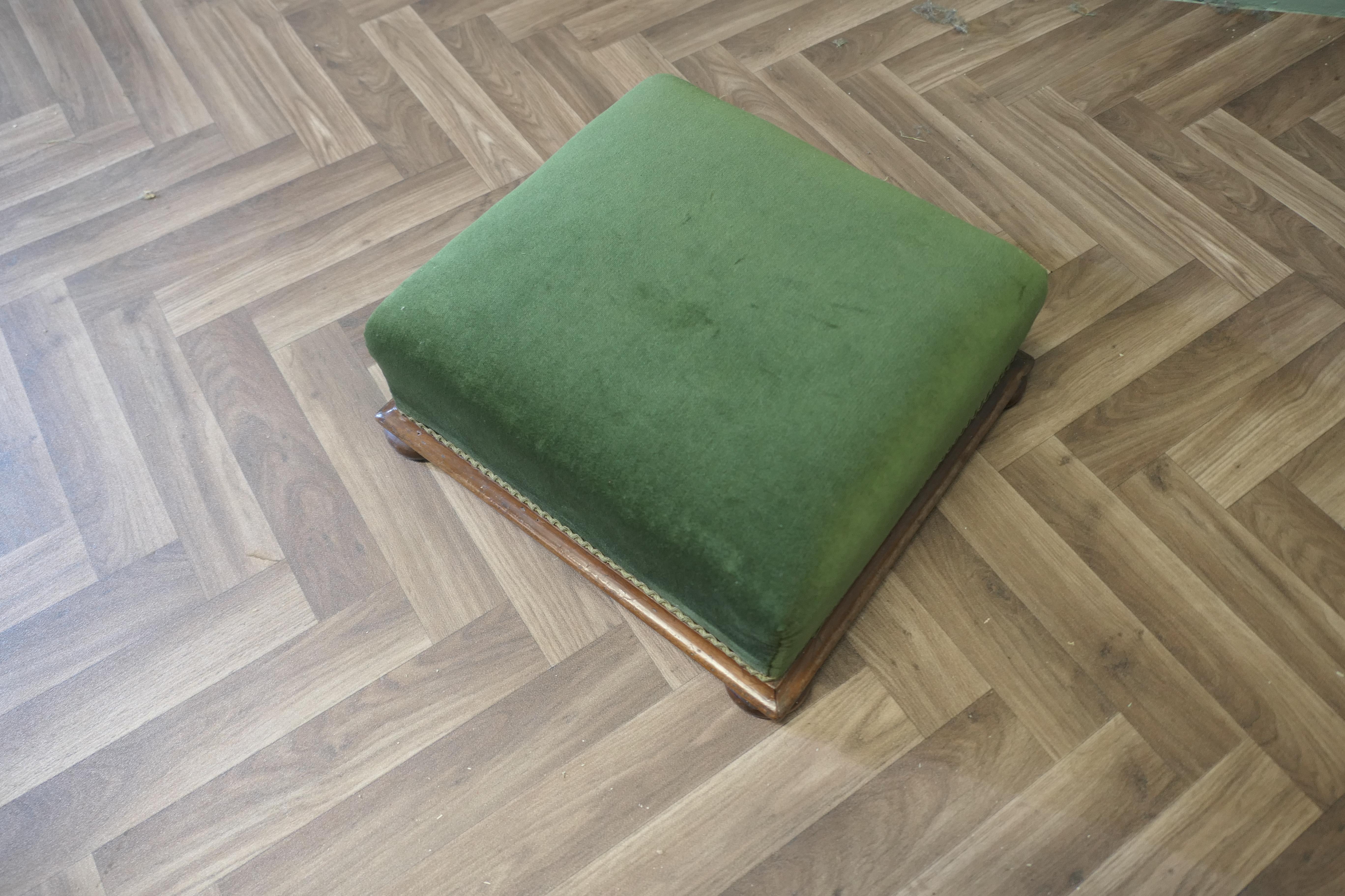 19th Century Victorian Green Velvet Foot Stool  A Lovely piece this Victorian stool is Square For Sale