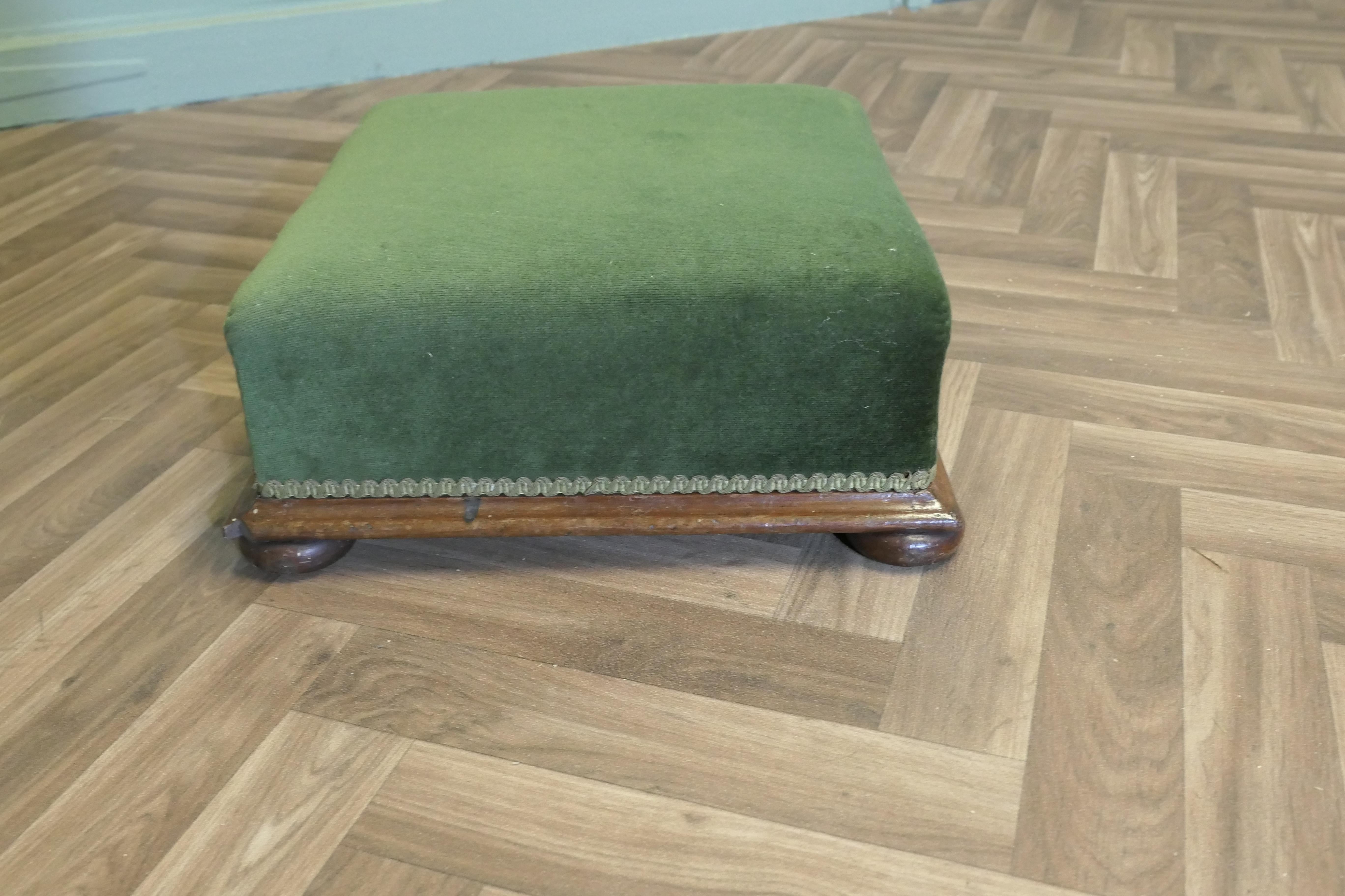Walnut Victorian Green Velvet Foot Stool  A Lovely piece this Victorian stool is Square For Sale