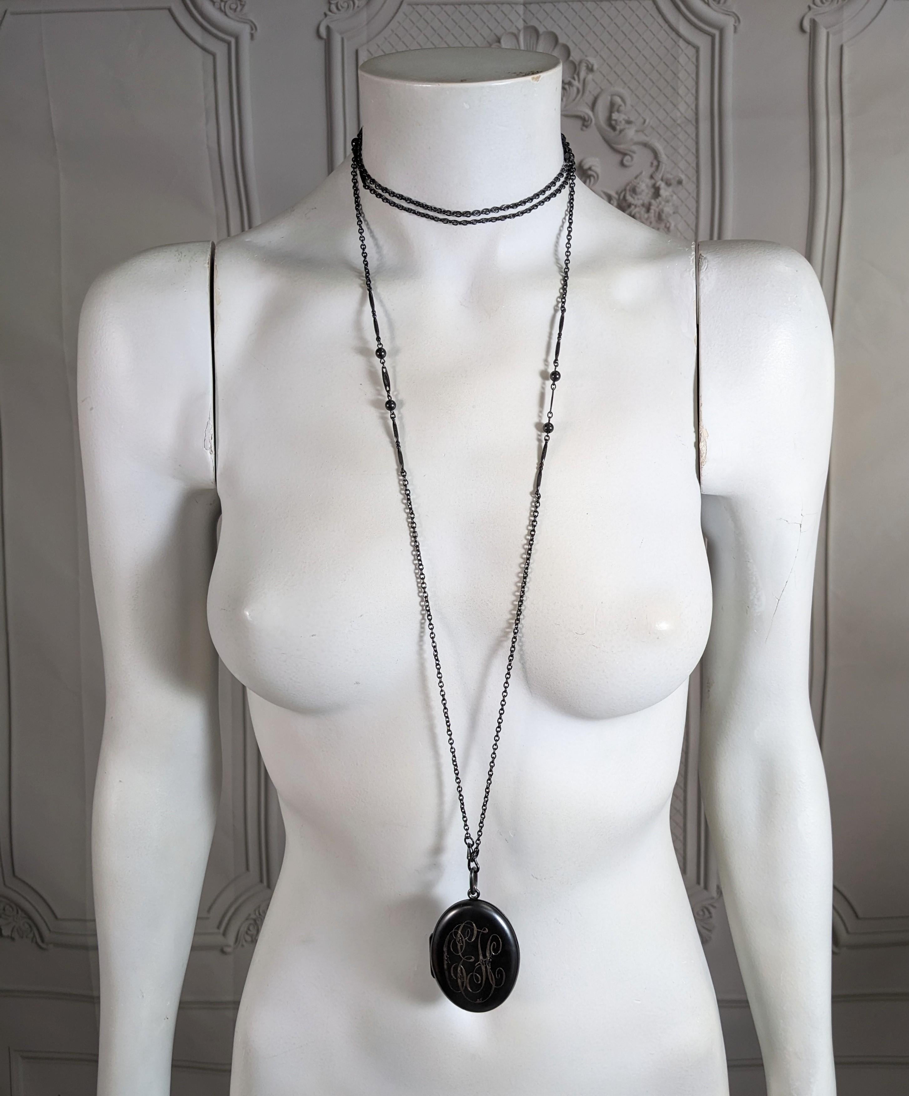 Victorian Gunmetal Locket and Long Chain For Sale 2