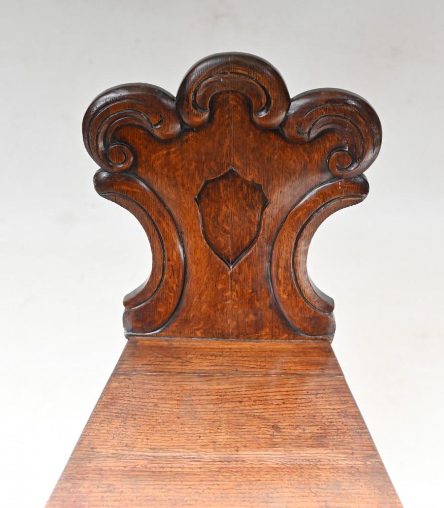 Chaise d'entrée victorienne en acajou avec accent ancien 1860 Bon état - En vente à Potters Bar, GB