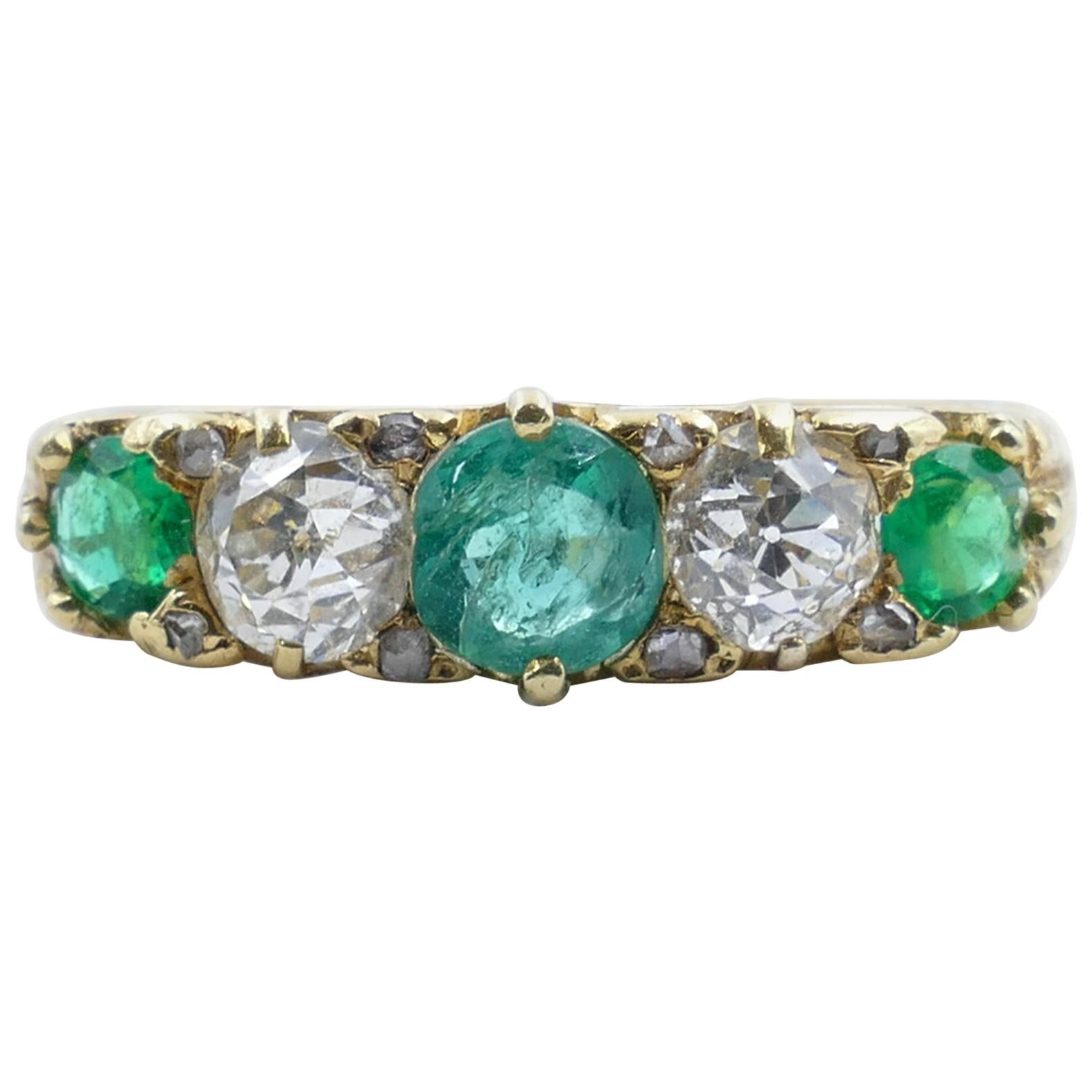 Victorian Hallmarked 18 Carat Yellow Gold Emerald and Diamond Carved Hoop Ring For Sale