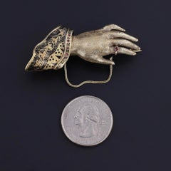 Victorian Hand Brooch of 14k Gold