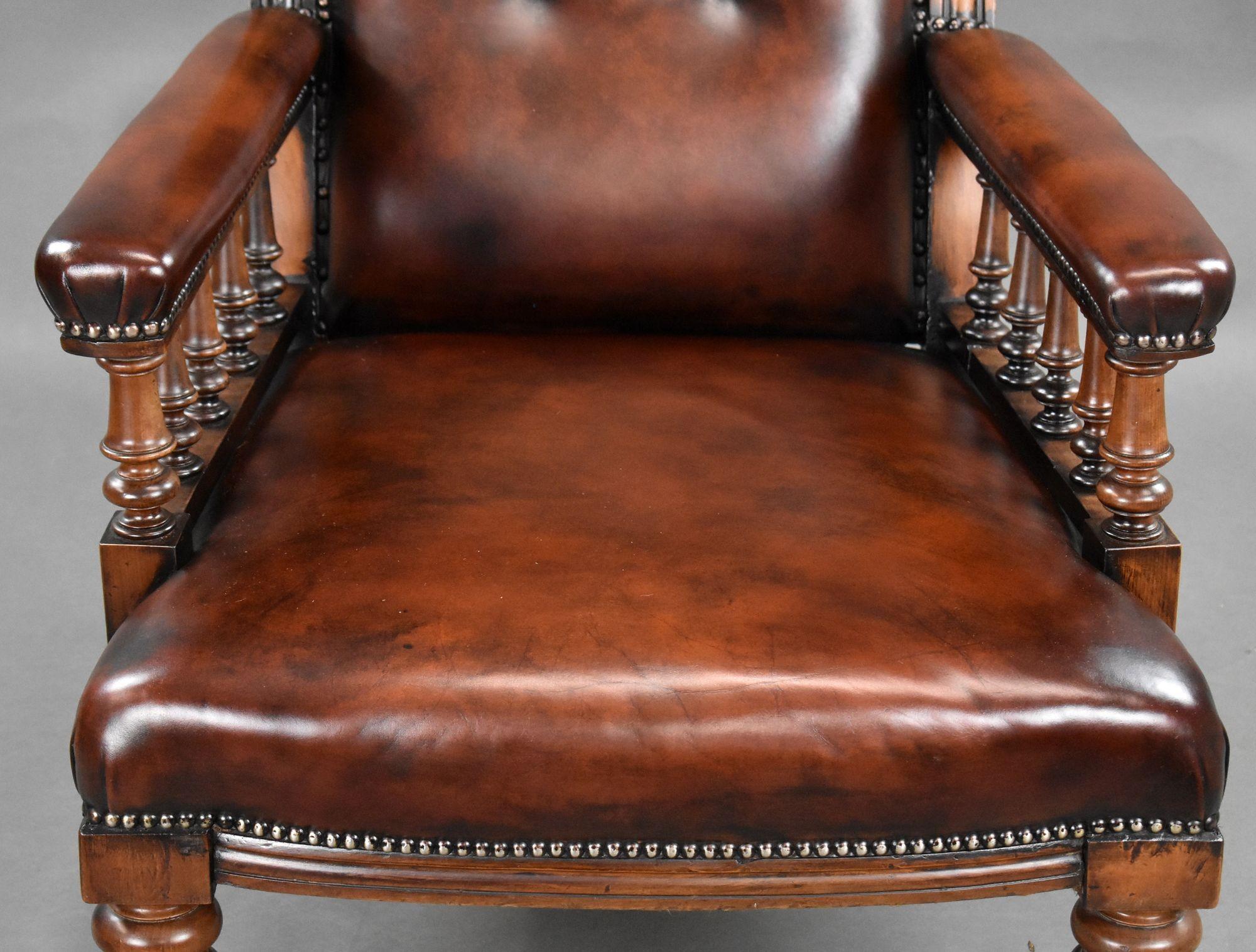 Victorian Hand Dyed Leather Library Armchair In Good Condition For Sale In Chelmsford, Essex