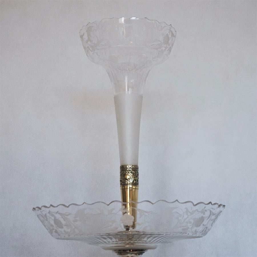 Viktorianischer, handgeschliffener, versilberter Epergne-Tafelaufsatz aus Kristall, England, 1880-1889 (Spätviktorianisch)