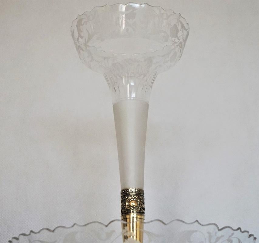 Viktorianischer, handgeschliffener, versilberter Epergne-Tafelaufsatz aus Kristall, England, 1880-1889 (Beschichtet)