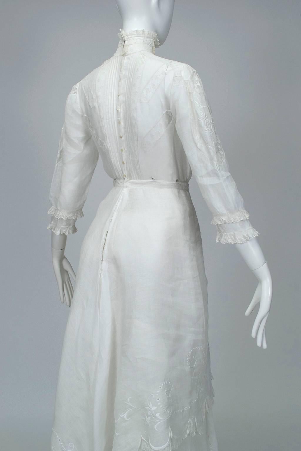 Victorian Handkerchief Hem Eyelet and Lace Bustle Tea Dress In Good Condition In Tucson, AZ