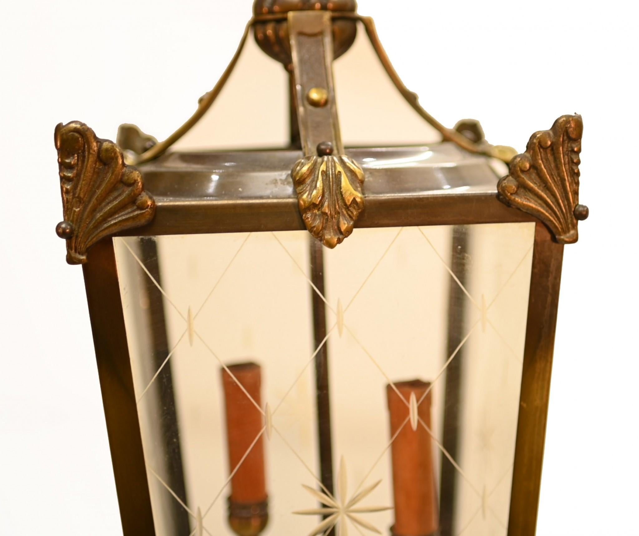 Victorian Hanging Lantern Brass Hall Light In Good Condition For Sale In Potters Bar, GB