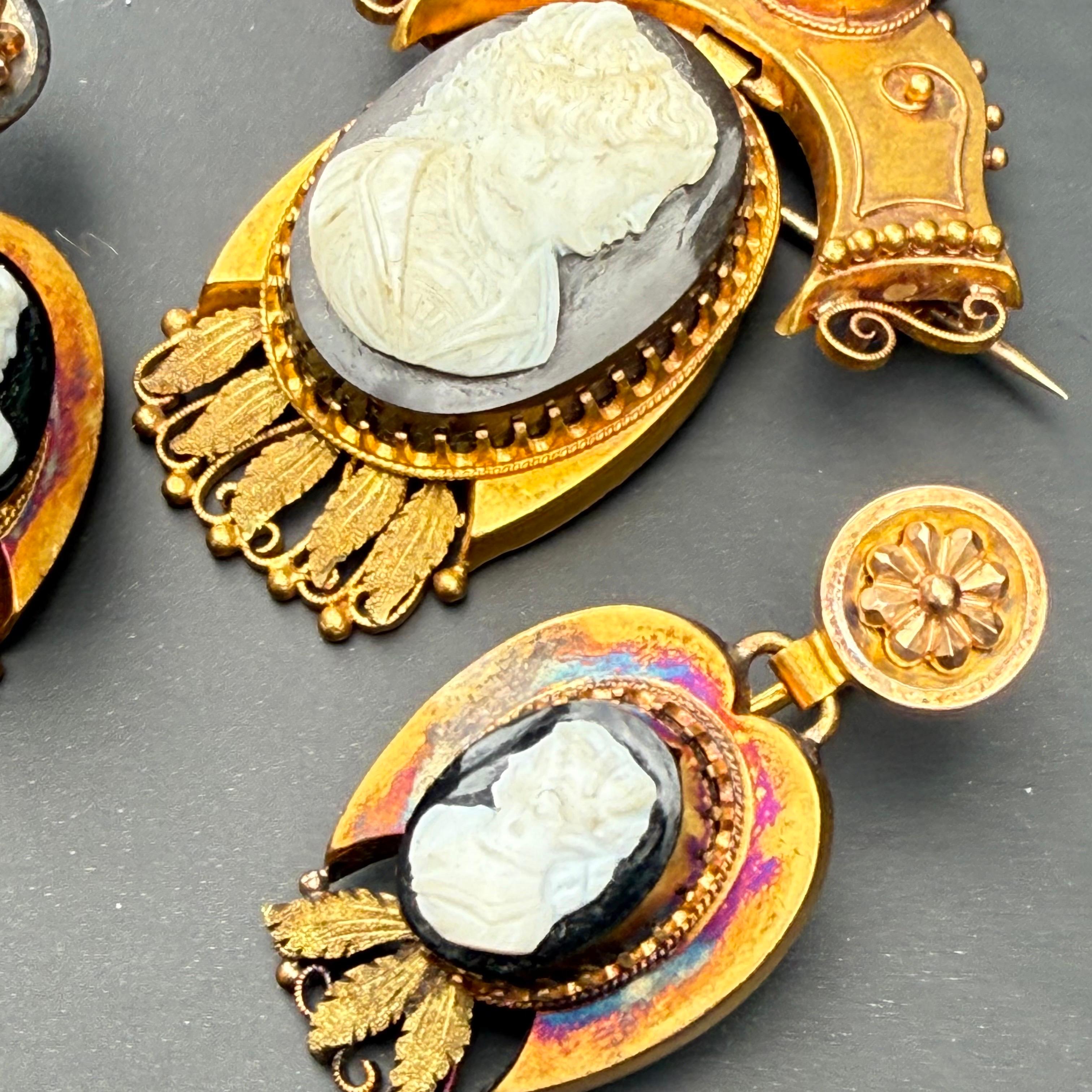 Victorian Hard Stone Cameo Drop Earrings Pin Brooch Set For Sale 7