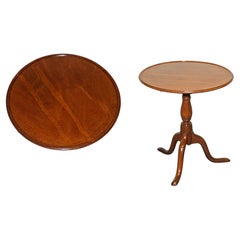 VICTORIAN HARDWOOD TILT TOP TRIPOD TABLE ROUND SIDE OR WiNE TABLE