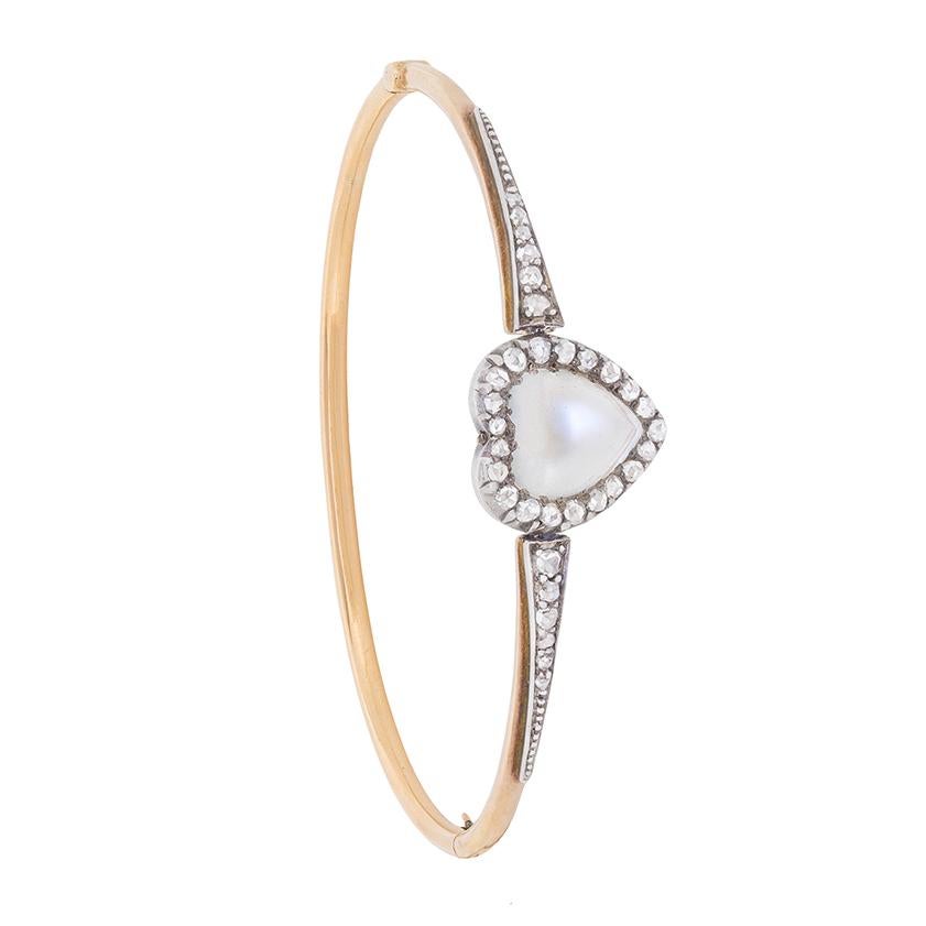 Victorian Heart Moonstone and Diamond Bangle, circa 1880s In Good Condition For Sale In London, GB