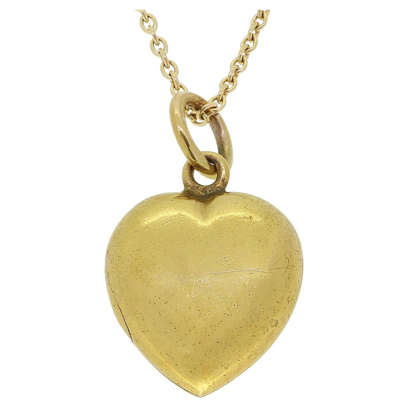 Victorian Heart Pendant Necklace