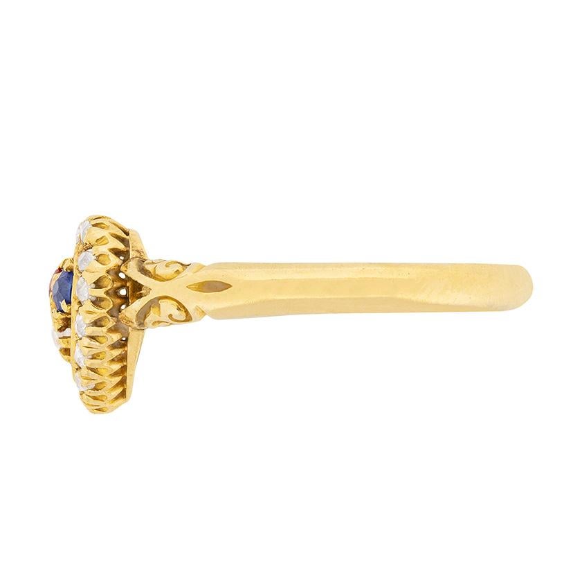 Vittoriano Anello vittoriano a forma di cuore con diamanti, zaffiri e rubini, 1902 circa in vendita