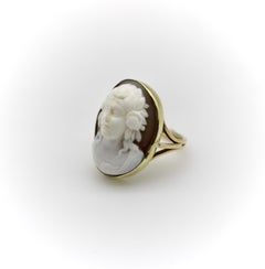 Victorian High Relief Cameo of Young Maiden in 14K Gold Ring