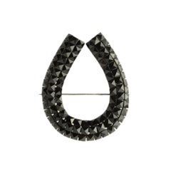 Victorian Horseshoe Brooch in Faceted French Jet, Used as a Talisman