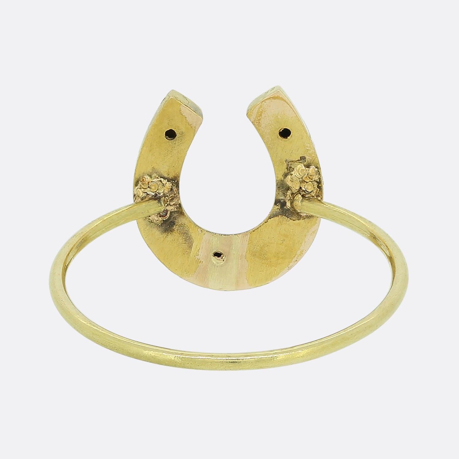 Victorian Horseshoe Ring In Good Condition For Sale In London, GB
