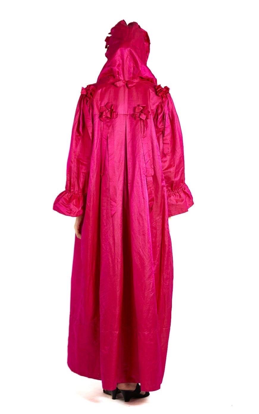 Victorian Hot Pink Silk & Cotton Sateen Hooded House Dress With Ribbons For Sale 5