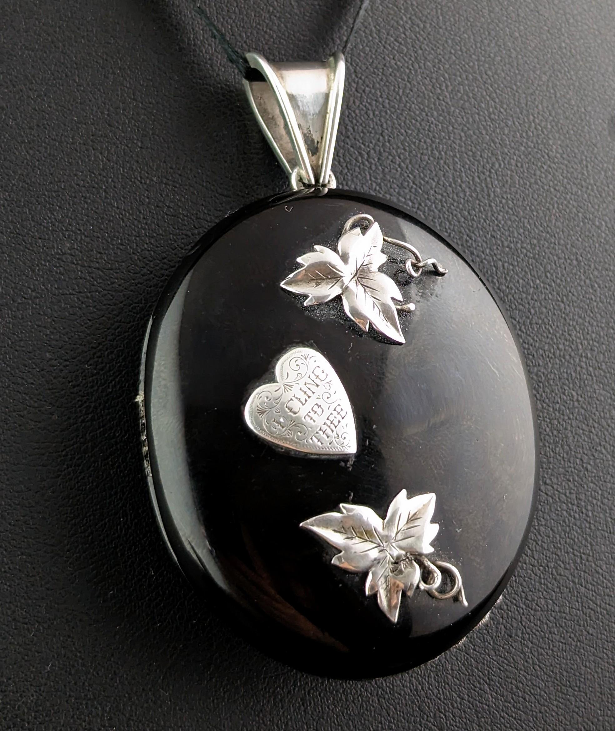 Victorian I cling to thee locket, Whitby Jet and sterling silver  For Sale 6