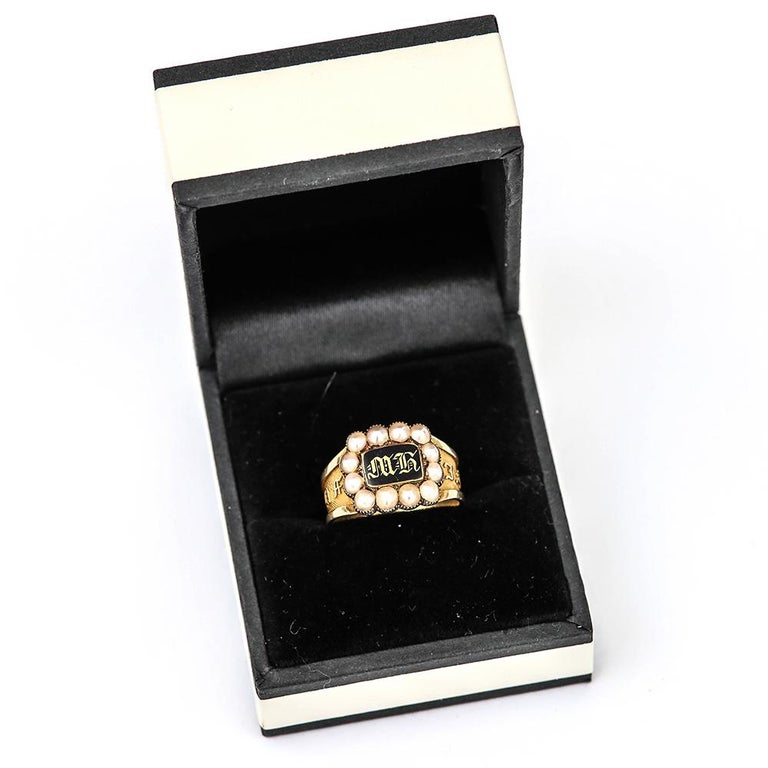 Victorian In Memory Of 18k Gold, Black Enamel and Pearl Mourning Ring circa 1885 For Sale 10