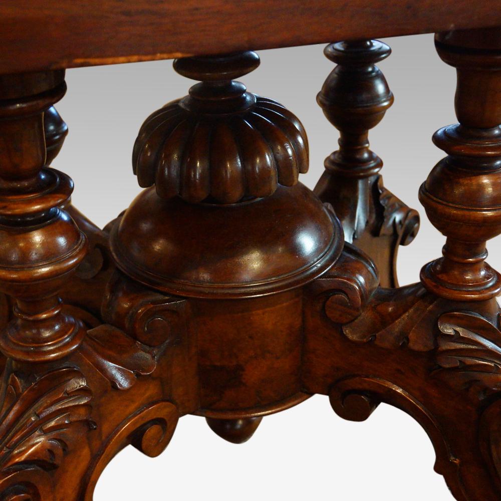 Victorian inlaid burr walnut coffee table
This Victorian inlaid burr walnut coffee table was made circa 1860.
The top of oval shape, with superb burr walnut and end grain walnut moulding around the edge of the top.
Having end grain moulding is