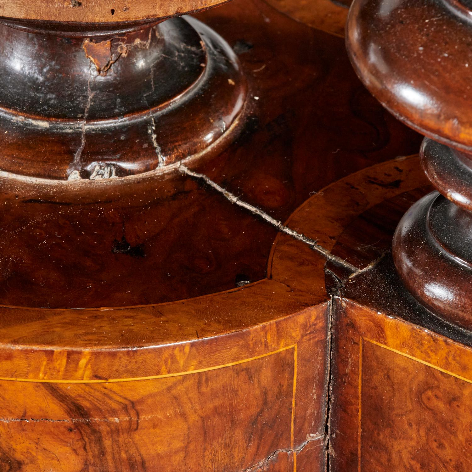 Victorian Inlaid Burr Walnut Tilt Top Oval Breakfast Table Ex. Diamond Baratta In Good Condition In Morristown, NJ