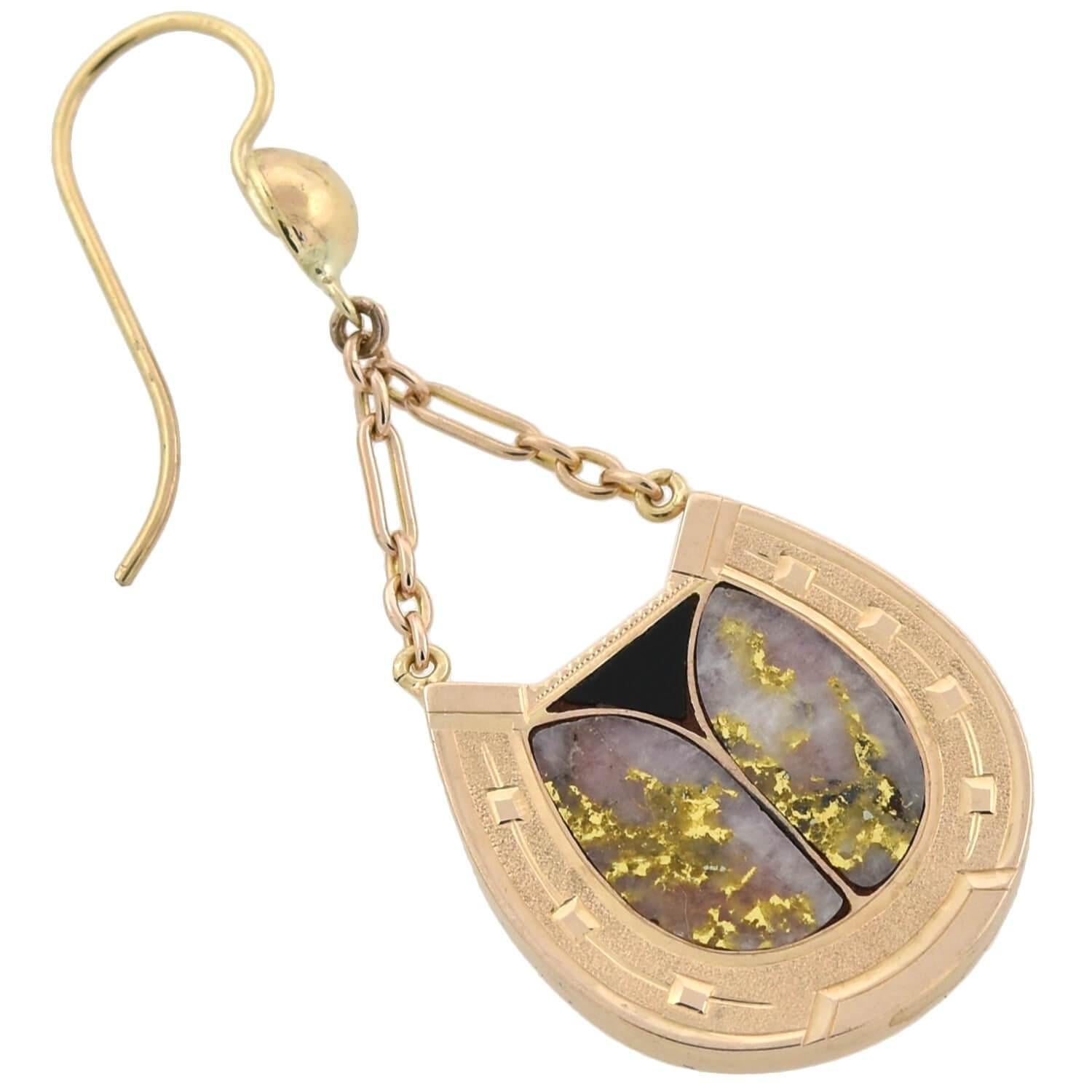 Victorian Inlaid Gold-in-Quartz and Agate Horseshoe Earrings In Good Condition In Narberth, PA