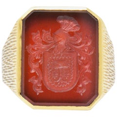 Antique Victorian Intaglio Carnelian 18 Karat Gold Unisex Signet Ring