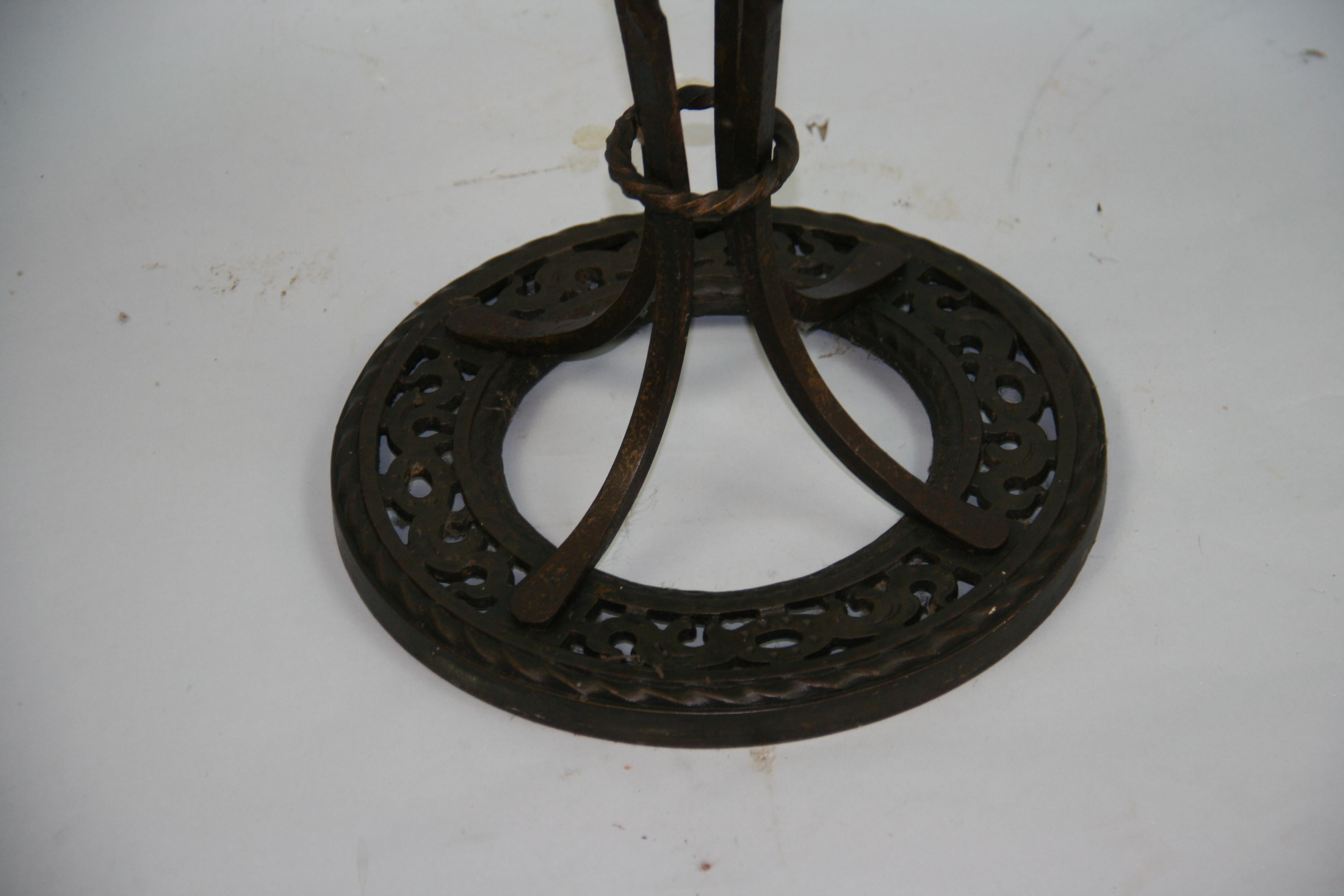 Victorian Iron and Black Marble Low Garden Pedestal/Side Table In Good Condition In Douglas Manor, NY