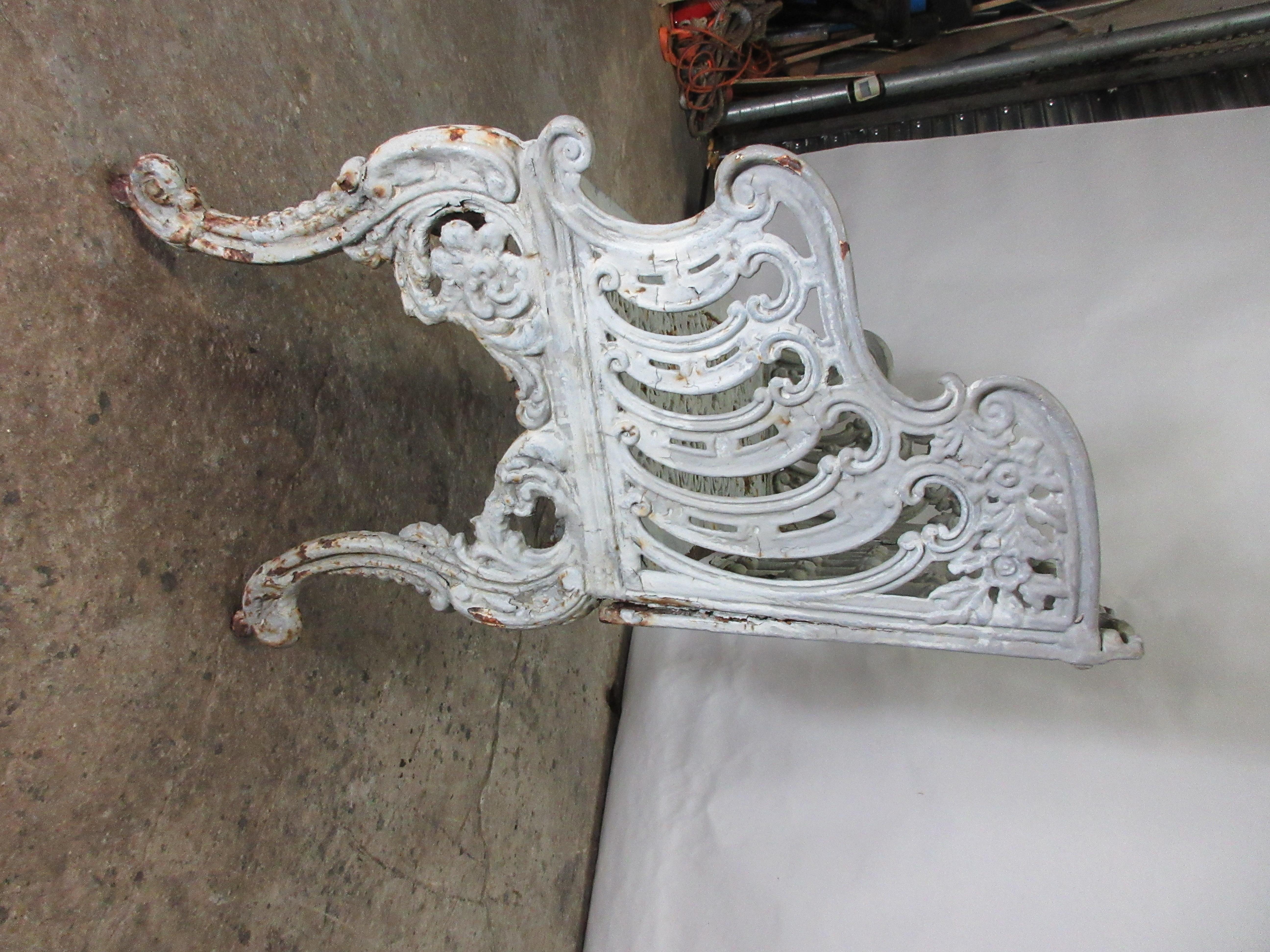 Victorian Iron Bench In Good Condition In Hollywood, FL