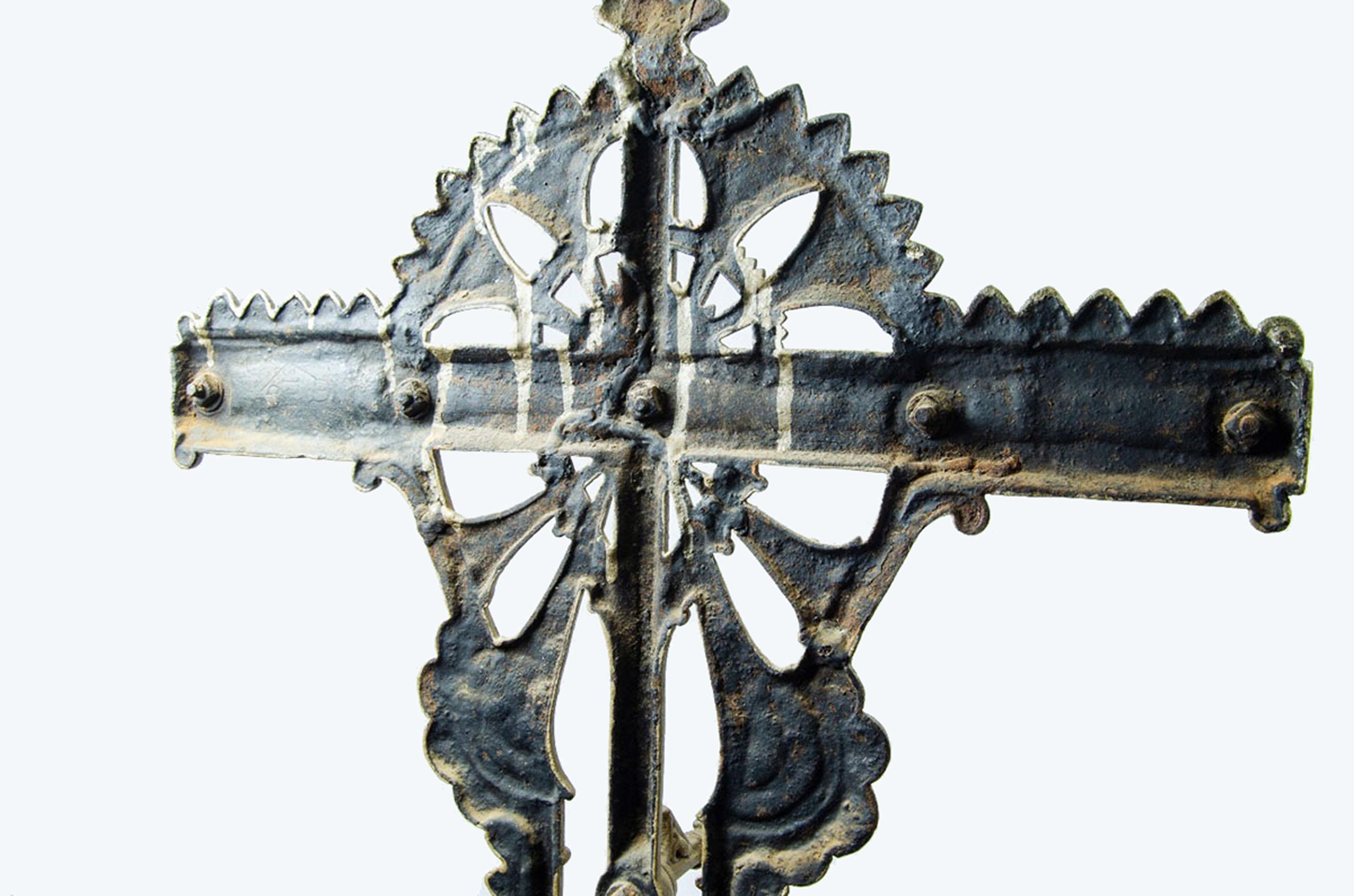 XIXe siècle Croix de hall en fer de l'époque victorienne par Christopher Dresser pour Coalbrookdale Foundry en vente