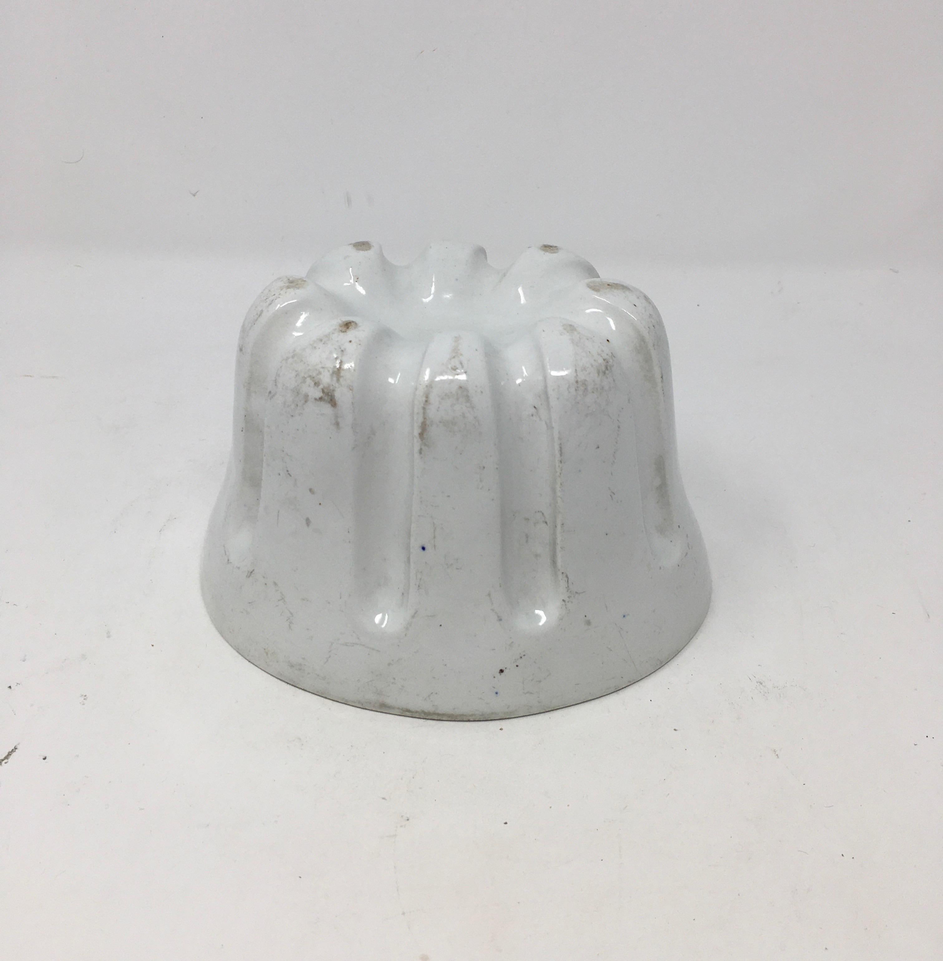 Victorian Ironstone Mold For Sale 4