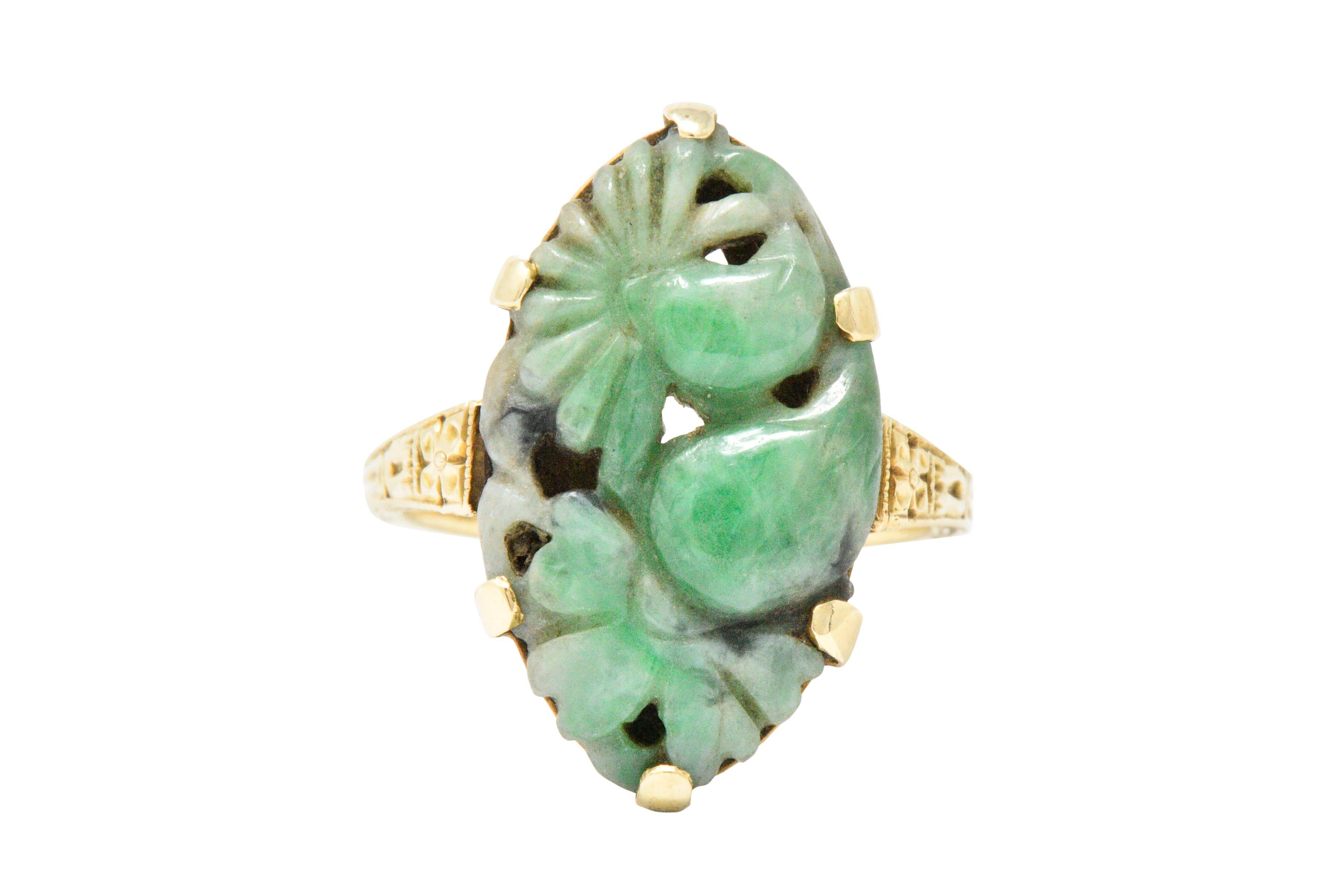 Victorian Jade and 14 Karat Gold Ring In Excellent Condition In Philadelphia, PA