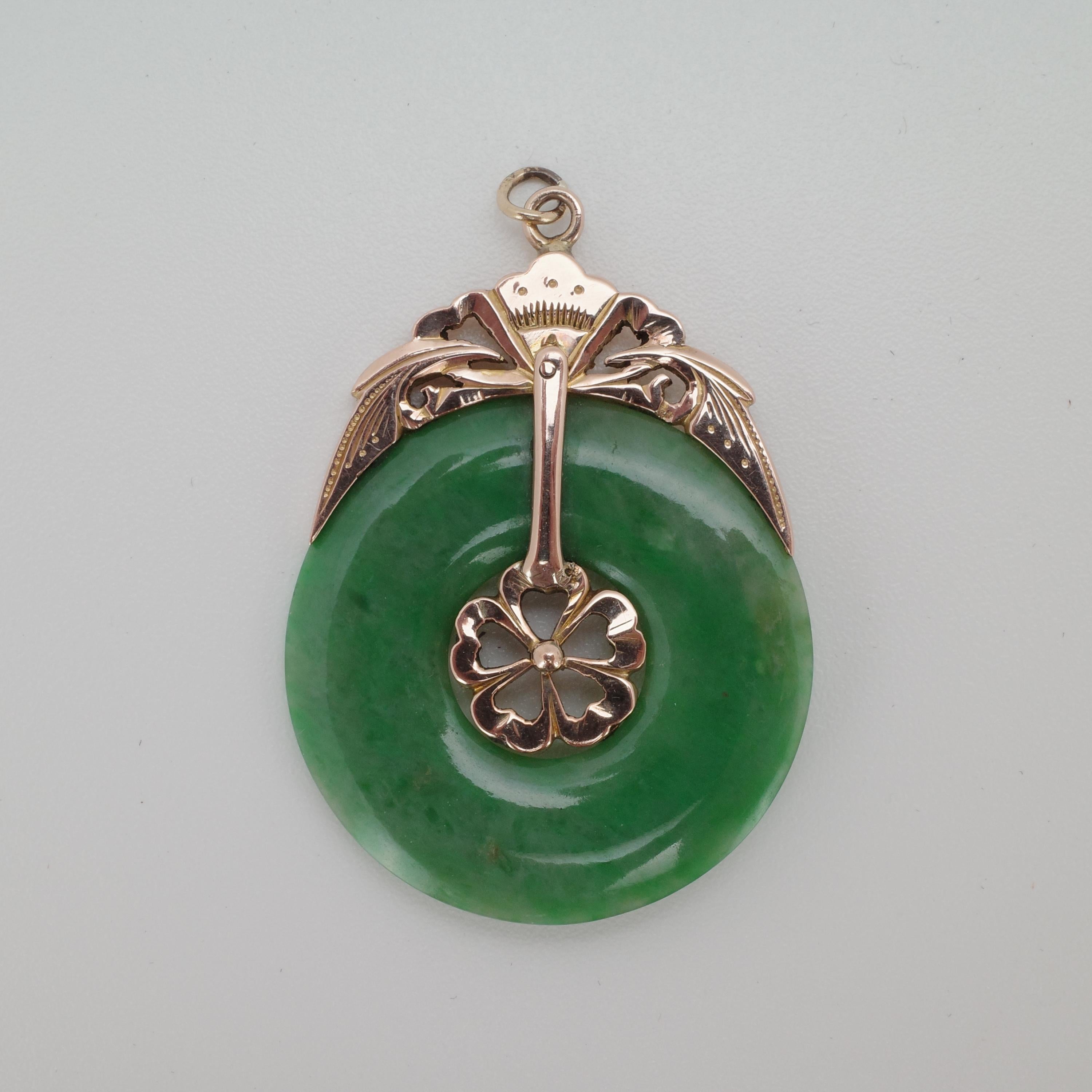 Victorian Jade Pendant Certified Untreated Corte redondo en venta