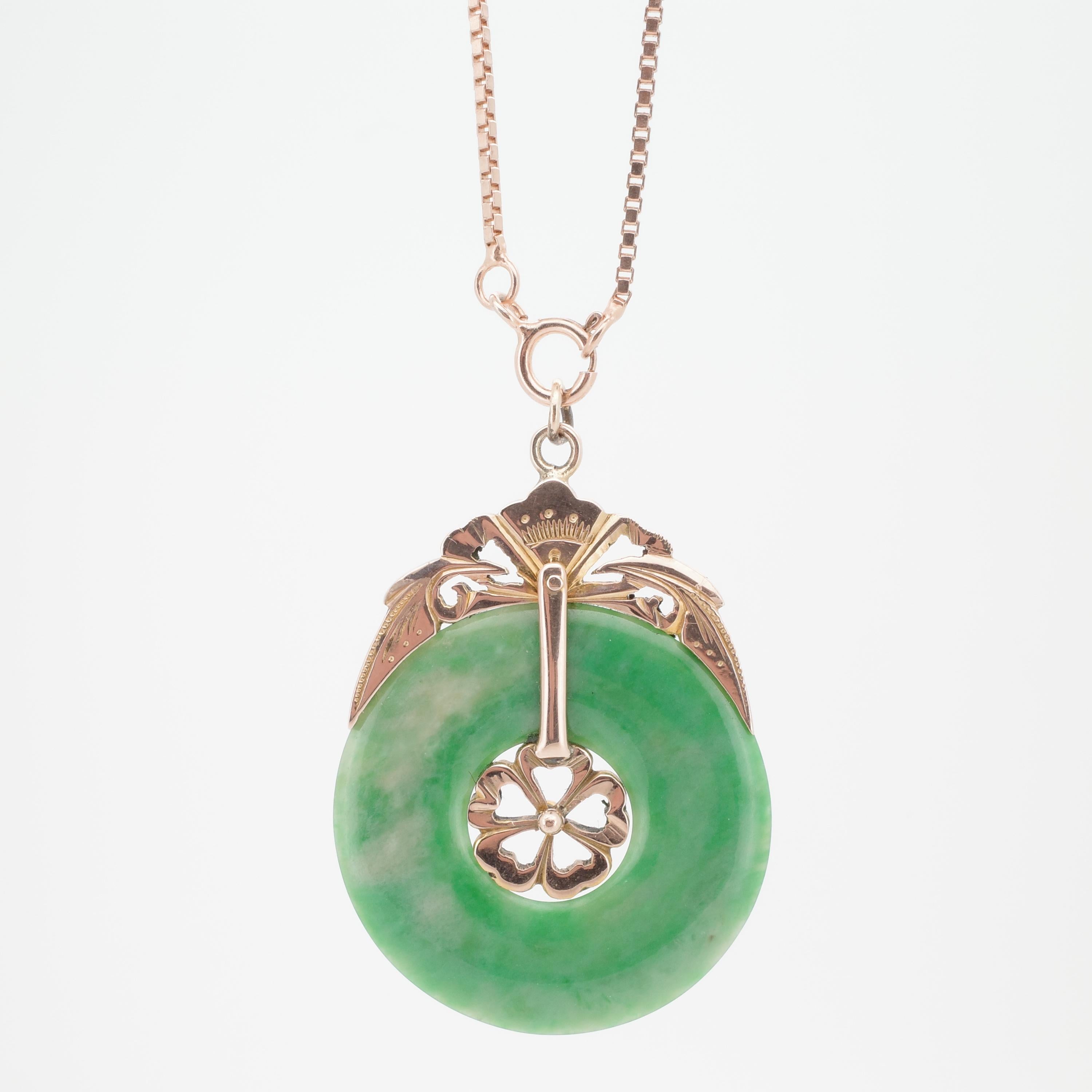 Femenino o masculino Victorian Jade Pendant Certified Untreated en venta