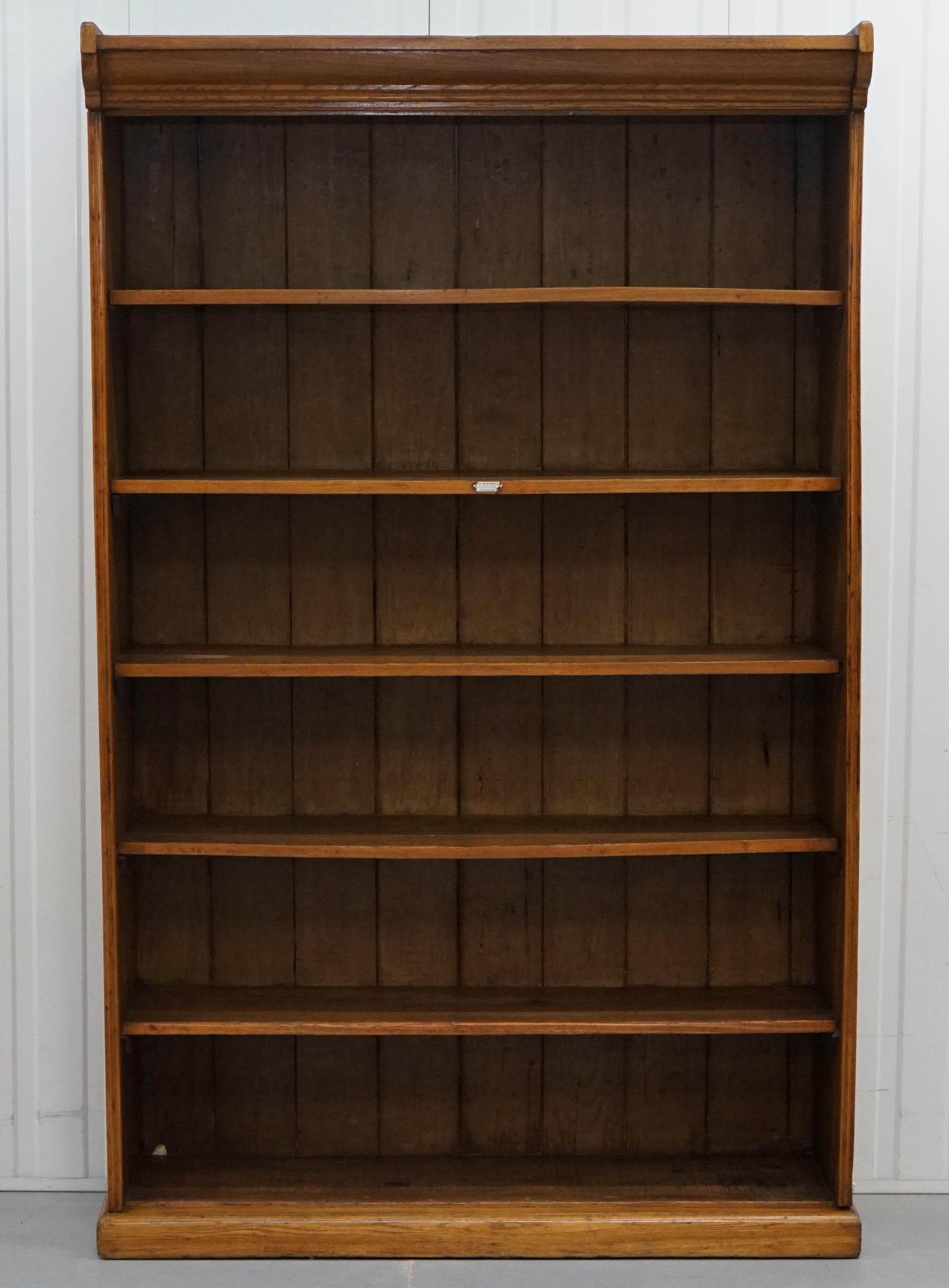 We are delighted to offer for sale this lovely mid-Victorian James Jas Shoolbred walnut Library bookcase

A good looking functional and well made English Bookcase from one of the finest cabinet makers our country has ever seen. The piece is in