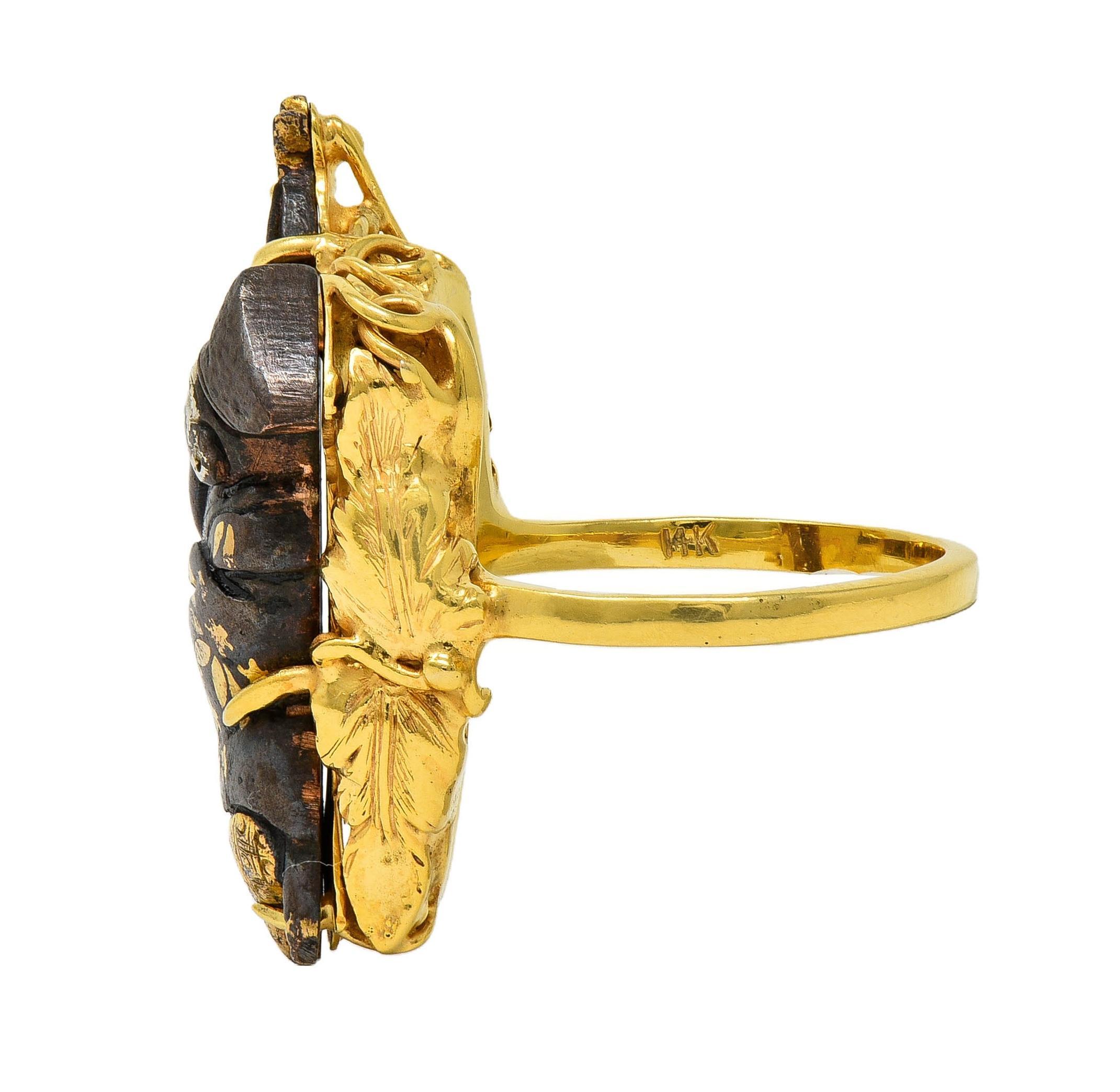 Victorian Japanese Shakudo 14 Karat Yellow Gold Lounging Man Antique Ring For Sale 1