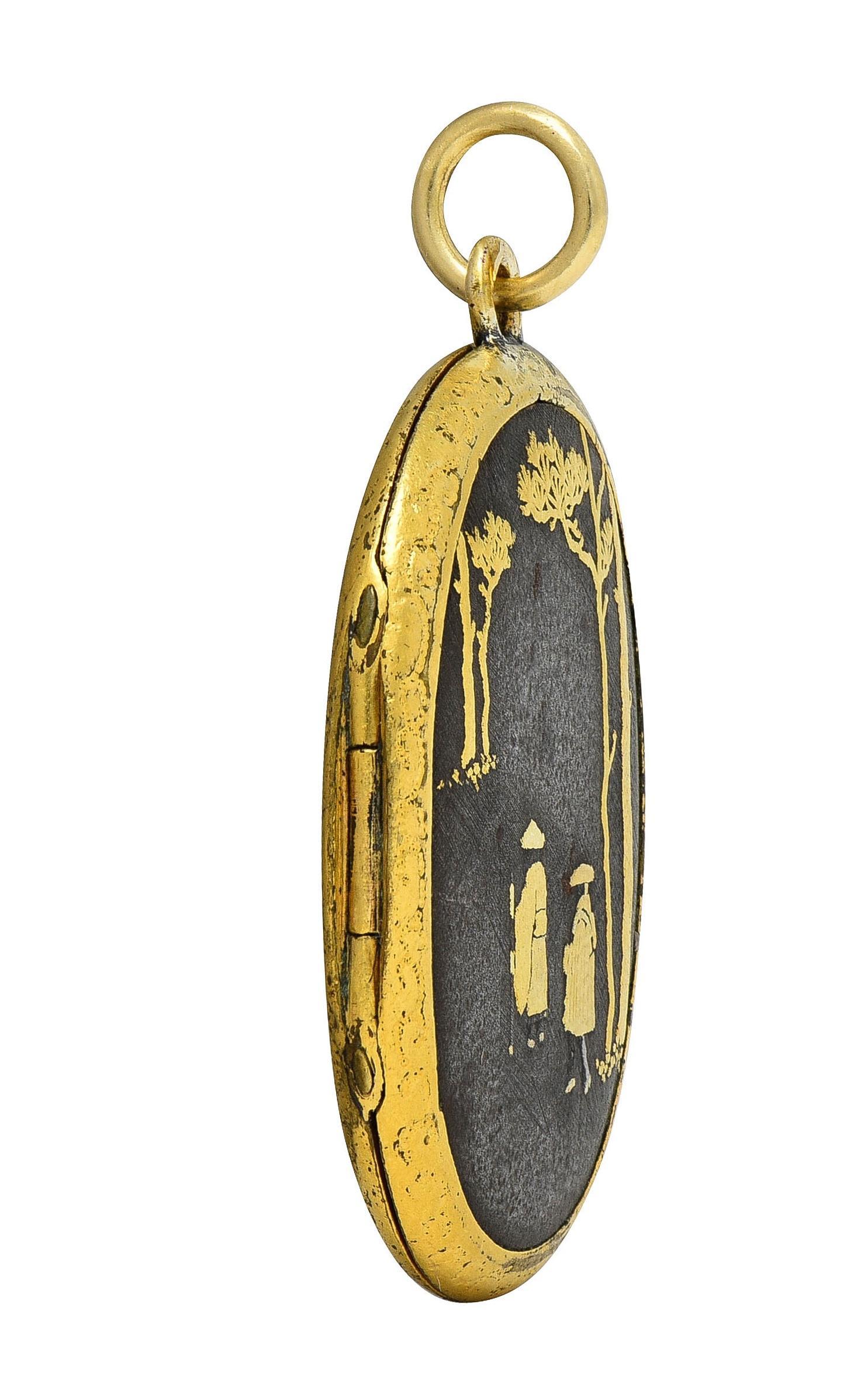 Victorian Japanese Shakudo 18 Karat Yellow Gold Antique Portrait Locket Pendant For Sale 4