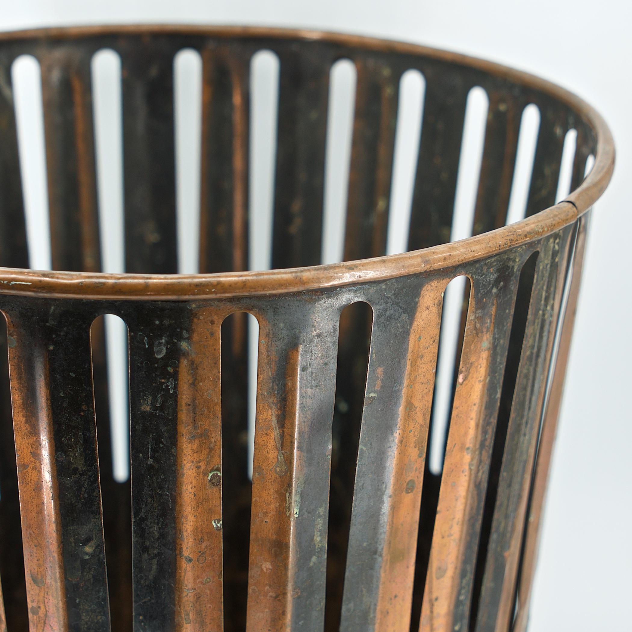 Victorian Japanned Copper Factory Office Trash Can Wastebasket Industrial Loft In Good Condition In Hyattsville, MD