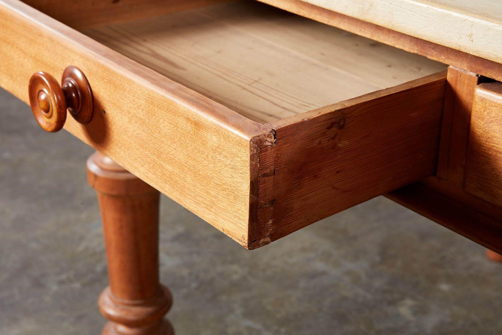 Table de travail de cuisine victorienne en vente 5