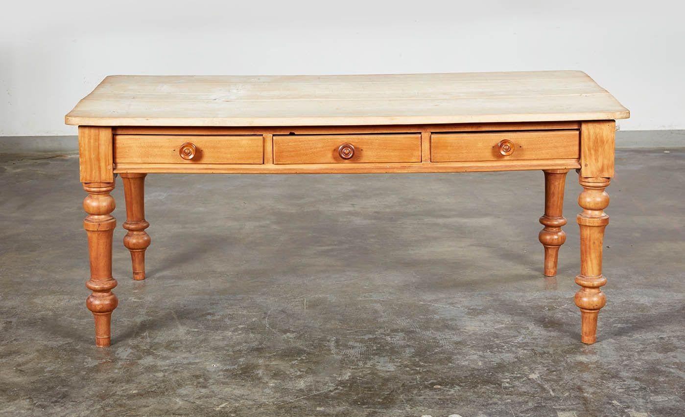 Rustique Table de travail de cuisine victorienne en vente