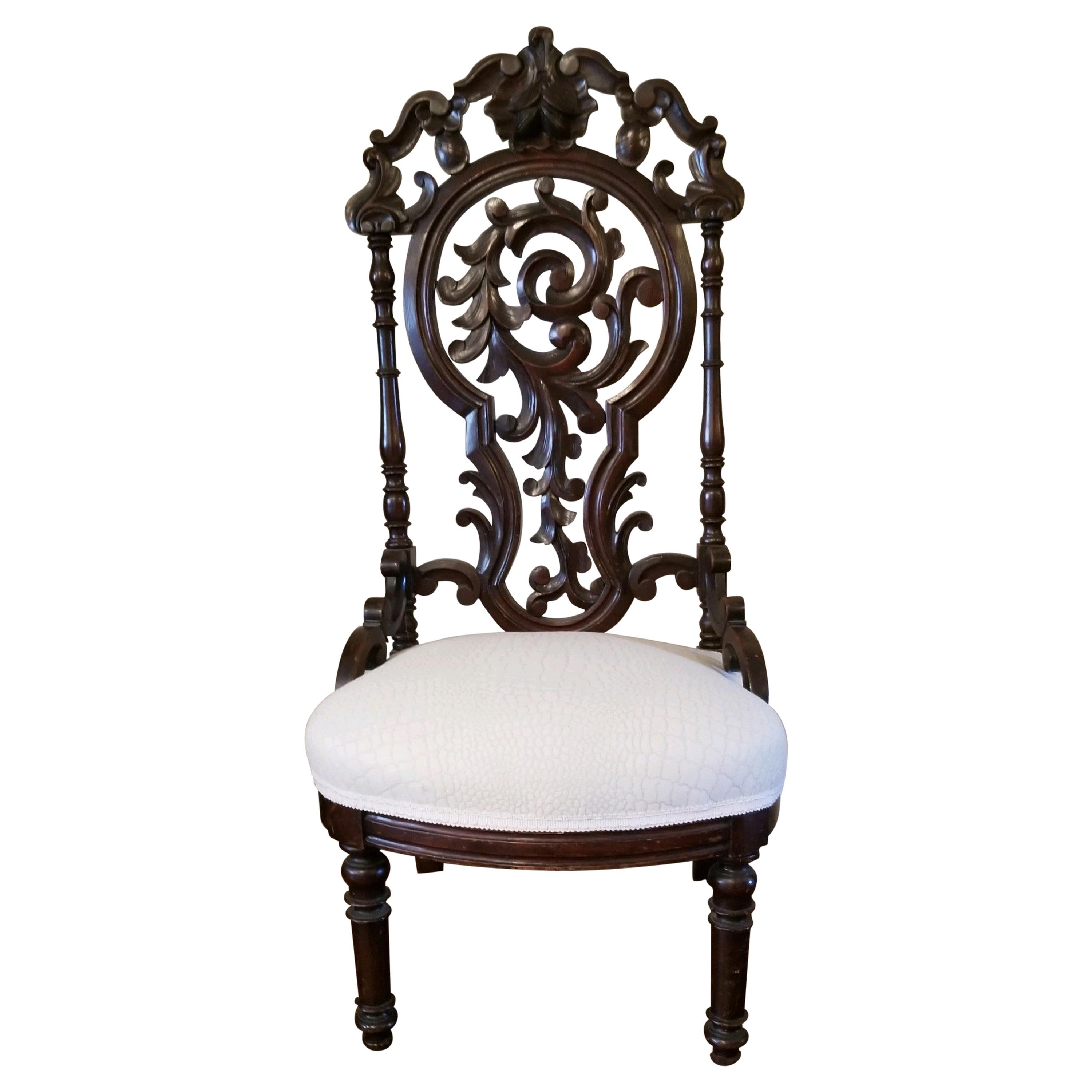 Antique Victorian Walnut Ladies Chair For Sale at 1stDibs