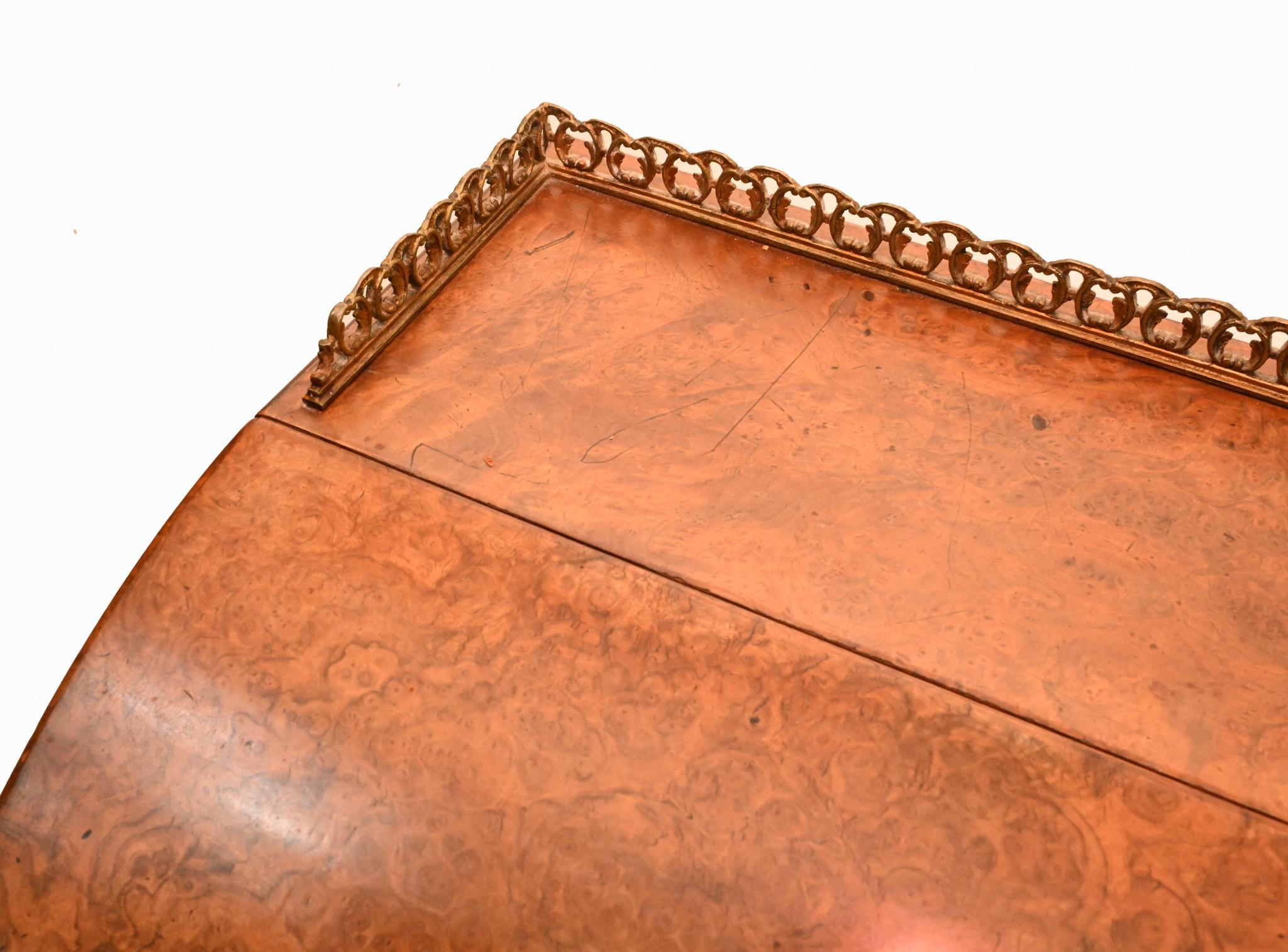 Victorian Ladies Writing Desk Bureau 1840 For Sale 8