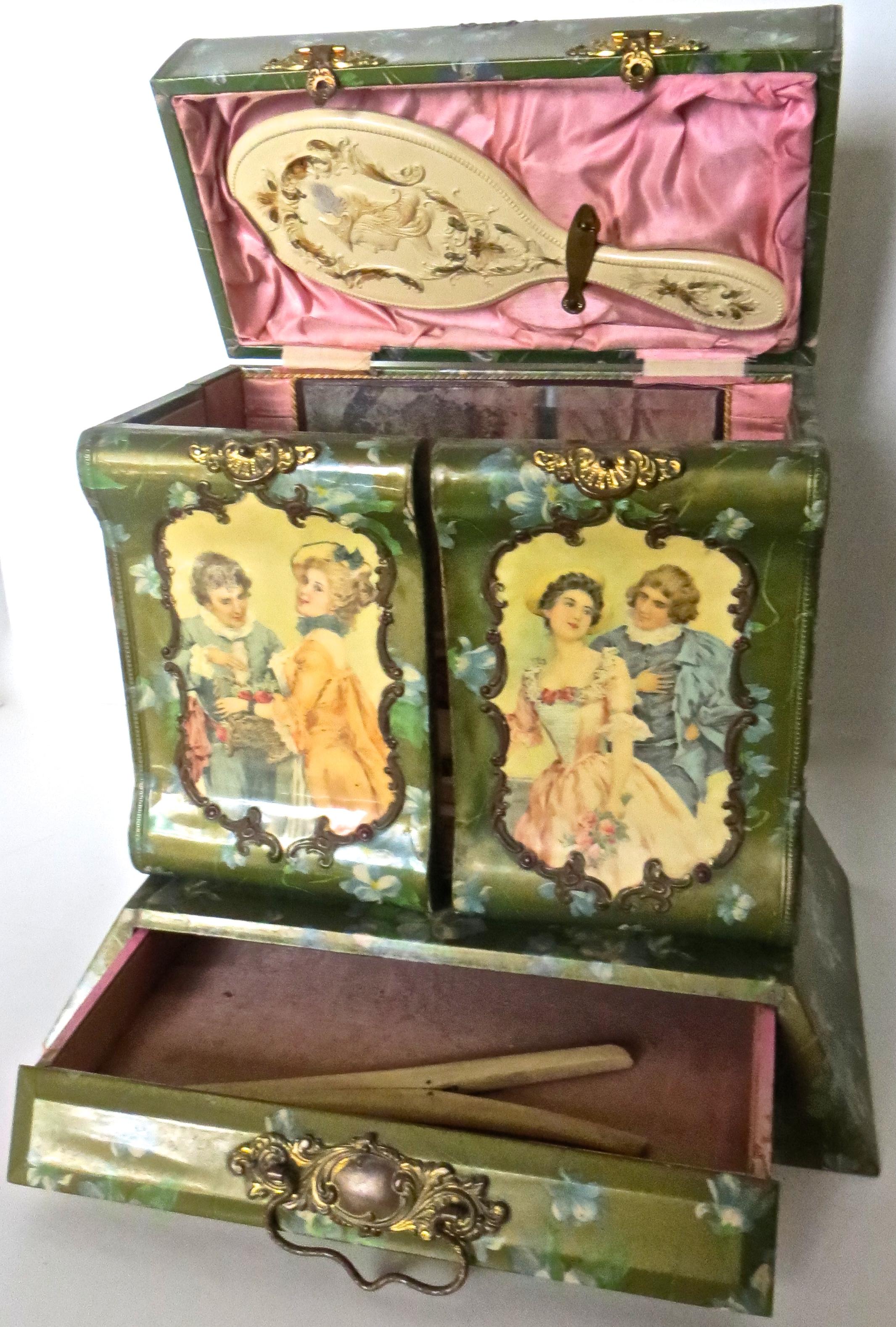 Victorian Lady's Necessaire Table Top Toiletry Box, American, circa 1900 In Good Condition In Incline Village, NV