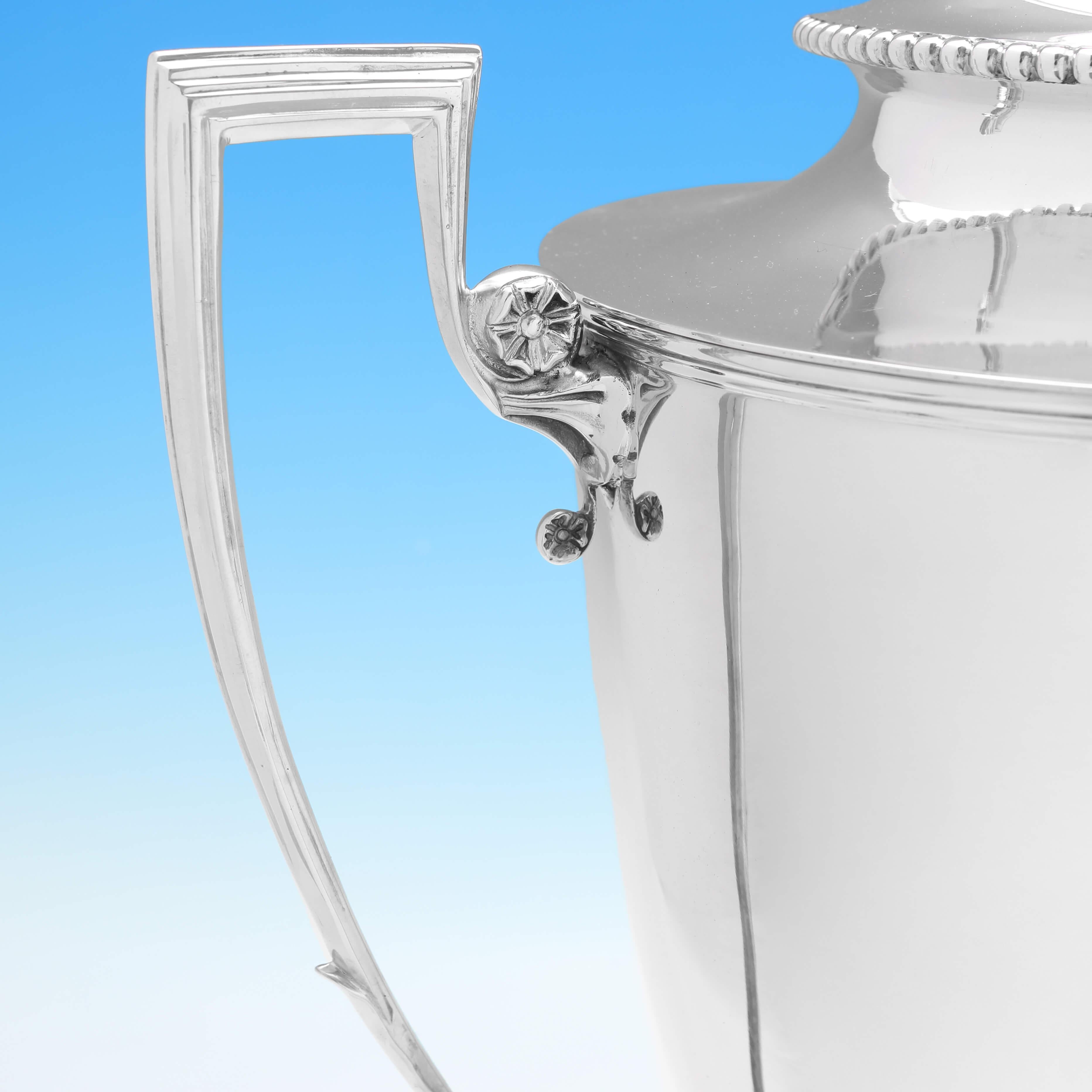Anglais Grand trophée victorien ancien en argent sterling - Alexander Clark Sheffield 1898 en vente
